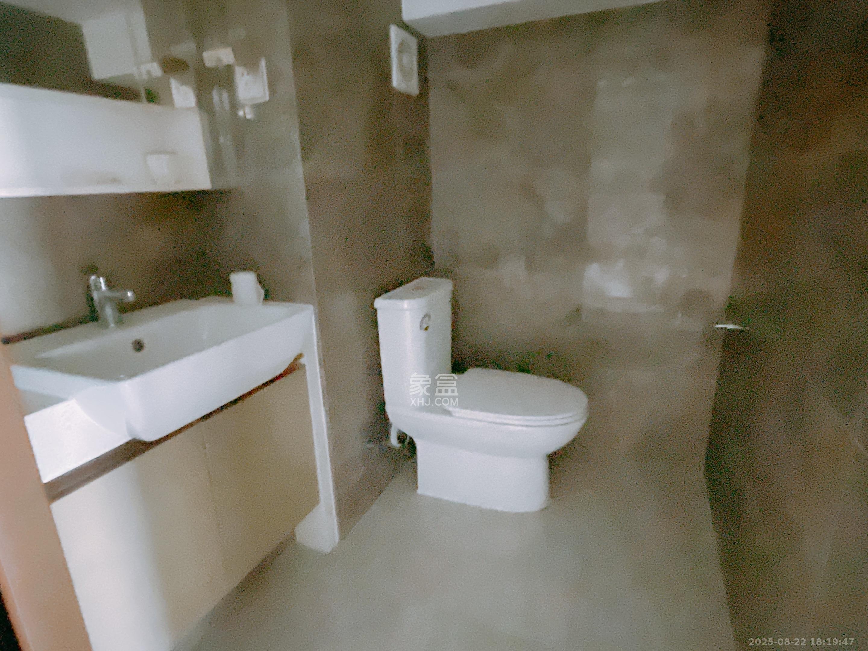 华远华时代 3室1厅2卫 3600.0元/月 华远华时代 3室1厅2卫 3600.0元/月室内图