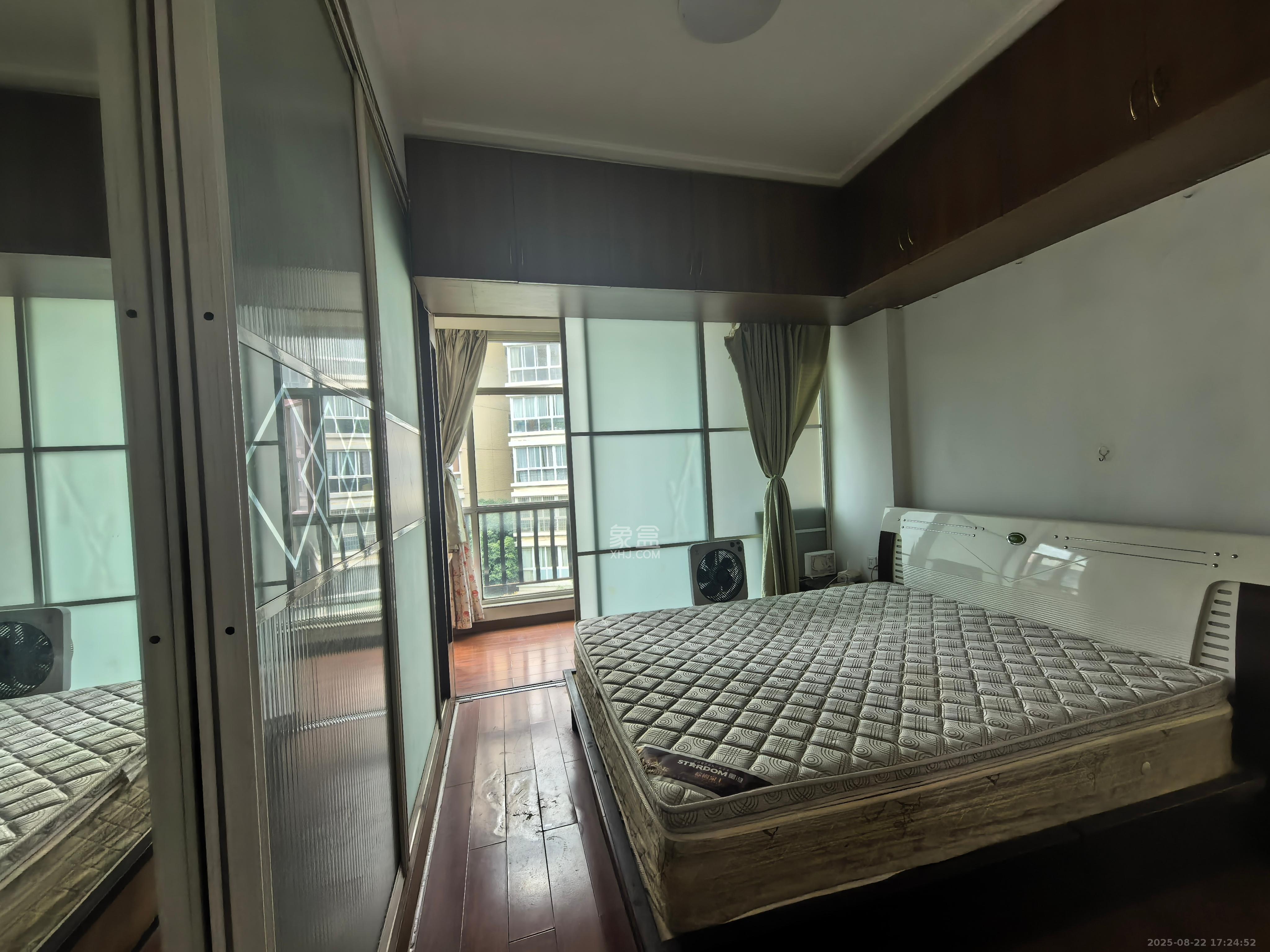 雍景园  1室1厅1卫   1600.00元/月室内图