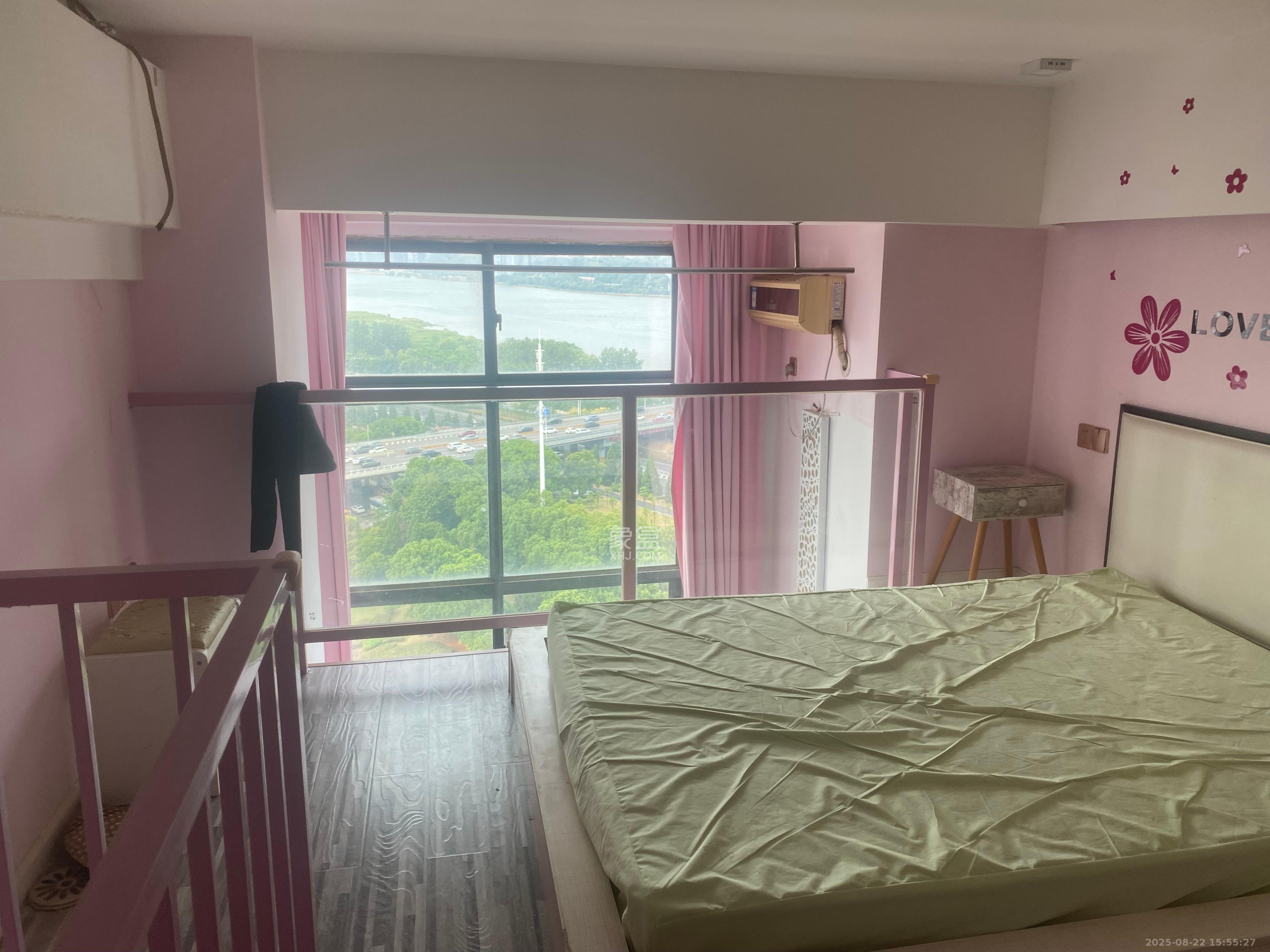 兰亭湾畔 1室1厅1卫 1700.0元/月 兰亭湾畔 1室1厅1卫 1700.0元/月室内图