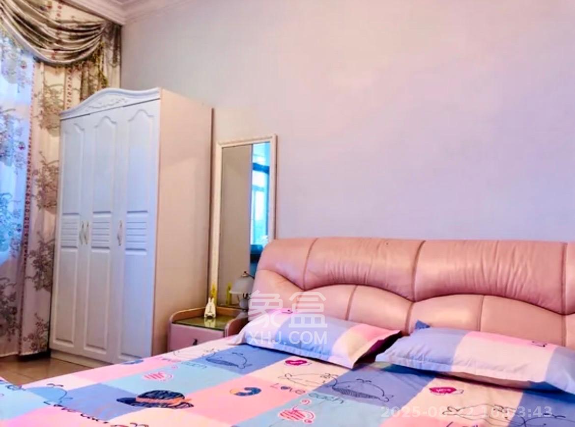 长沙县政府宿舍(星邻南苑) 2室2厅1卫 1700.0元/月 长沙县政府宿舍(星邻南苑) 2室2厅1卫 1700.0元/月室内图