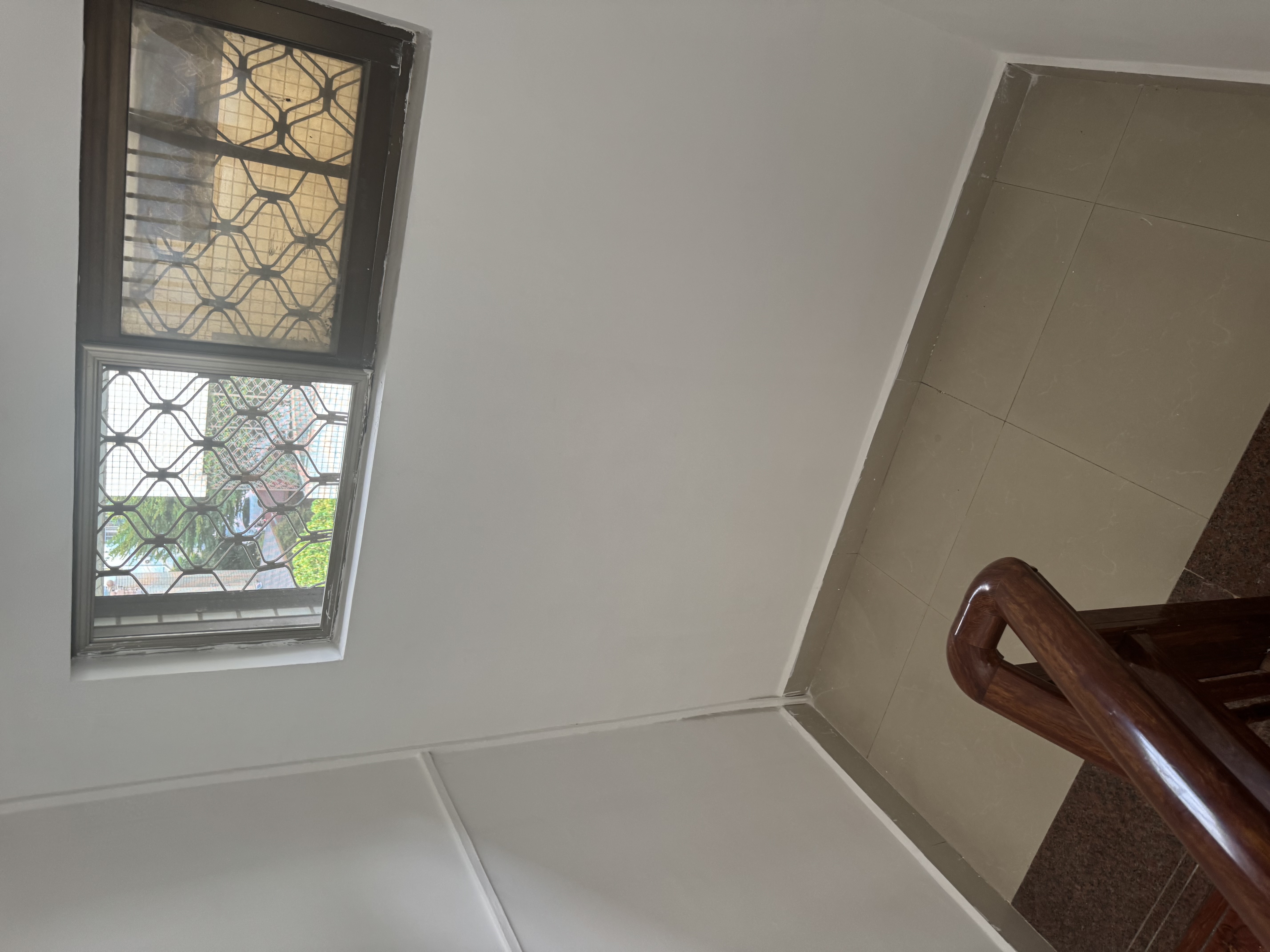 海景湾花园别墅 6室2厅5卫 15000.0元/月 海景湾花园别墅 6室2厅5卫 15000.0元/月室内图