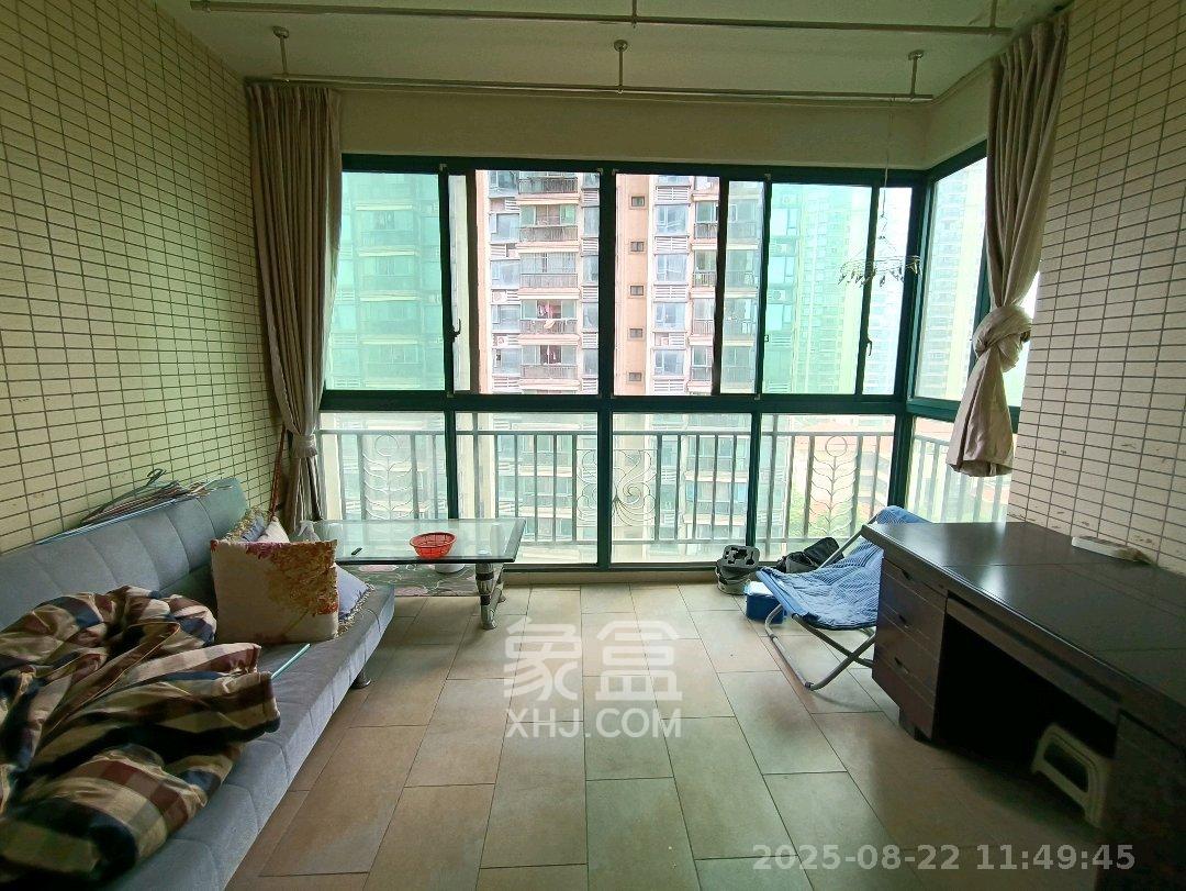 恒大华府  2室2厅1卫   1800.00元/月室内图