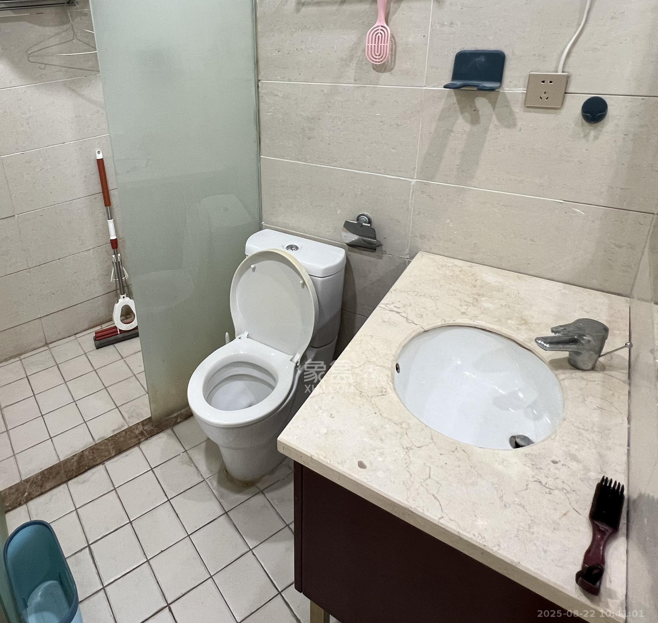 铂宫 1室1厅1卫 2000.0元/月 铂宫 1室1厅1卫 2000.0元/月室内图