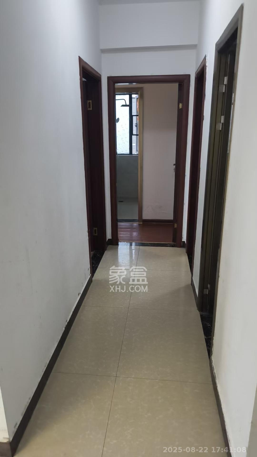 中南国际眼镜城(中伟商业中心)  3室2厅1卫    1800.0元/月 中南国际眼镜城(中伟商业中心)  3室2厅1卫    1800.0元/月室内图