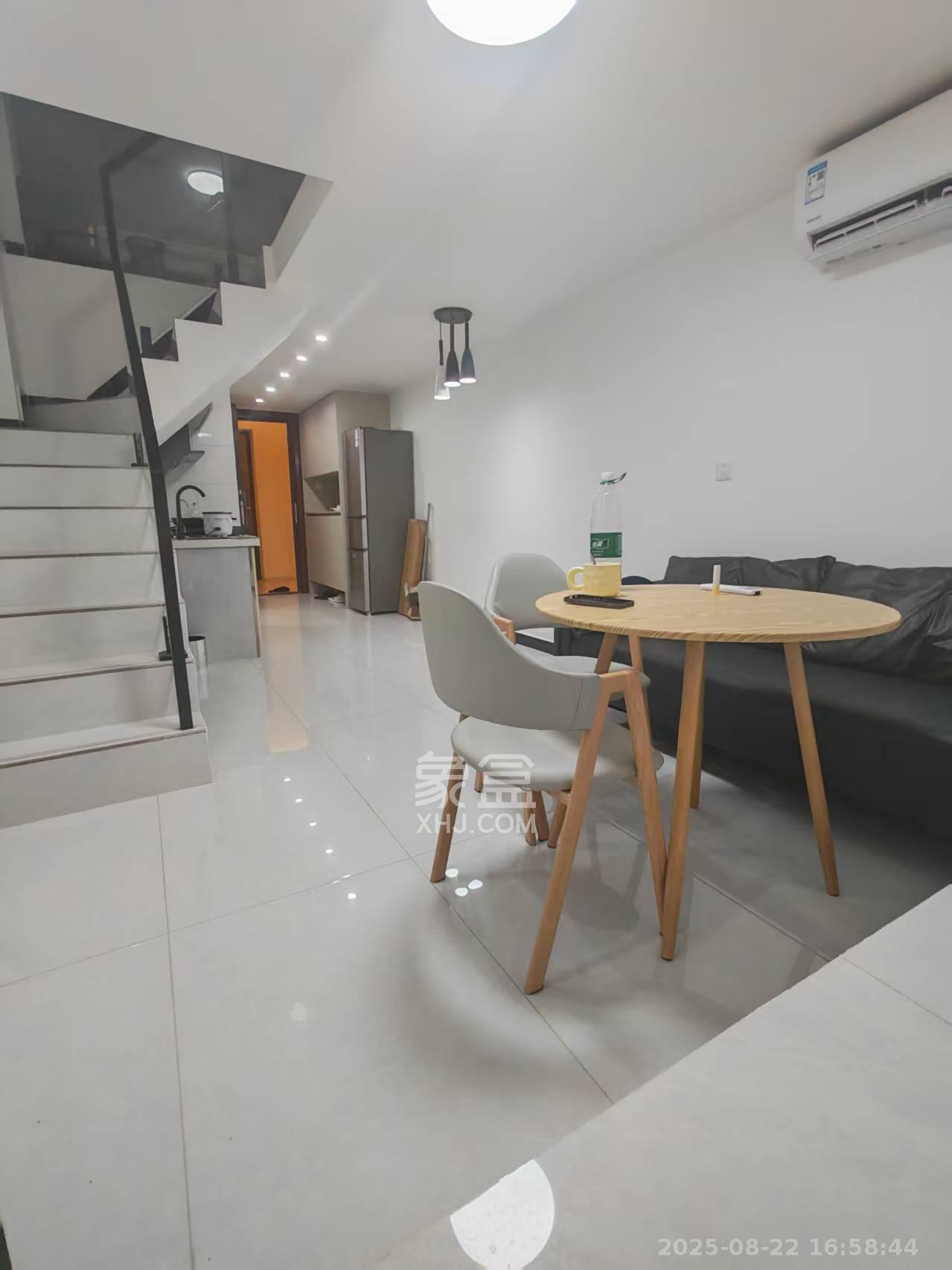 碧桂园城市之光 2室1厅1卫 1800.0元/月 碧桂园城市之光 2室1厅1卫 1800.0元/月室内图