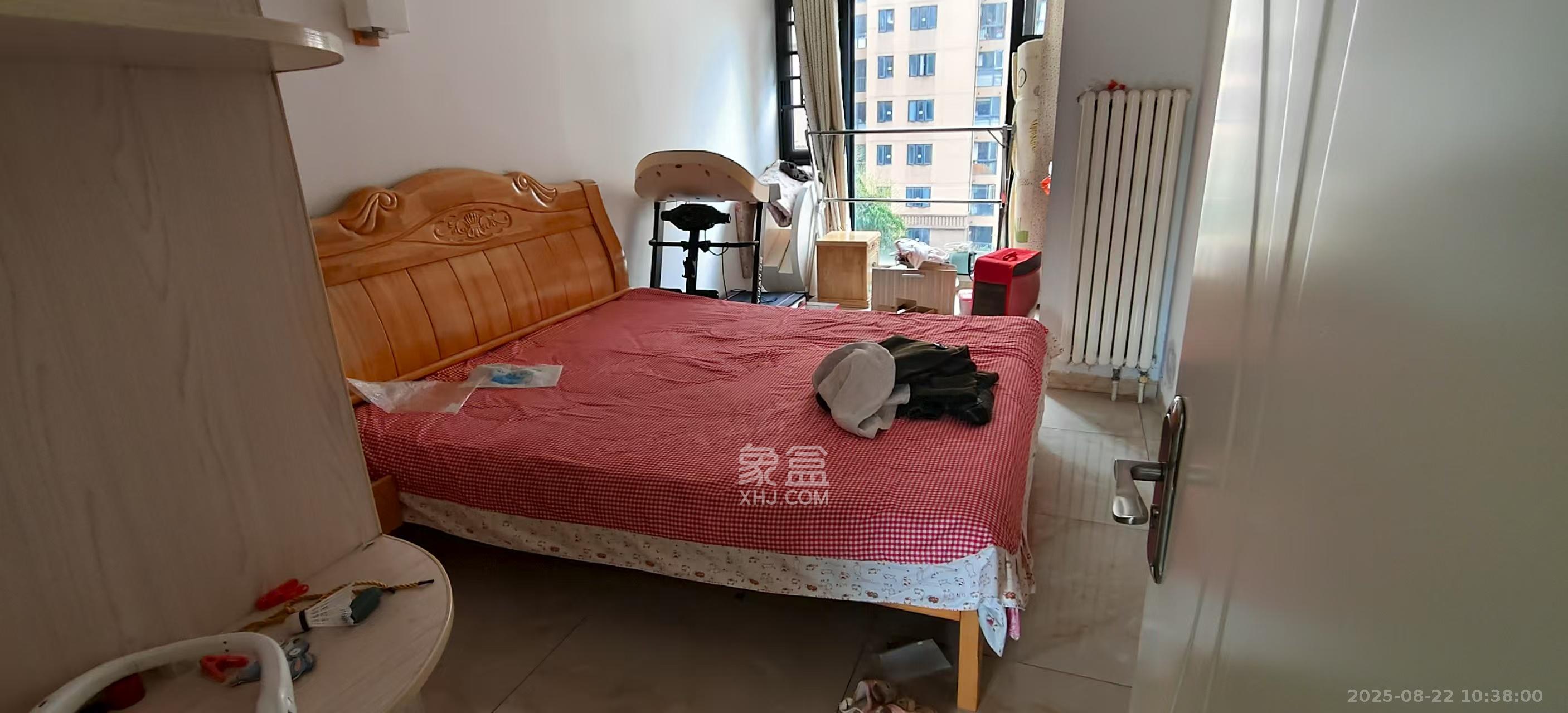 怡海星城 3室2厅2卫 2200.0元/月 怡海星城 3室2厅2卫 2200.0元/月室内图