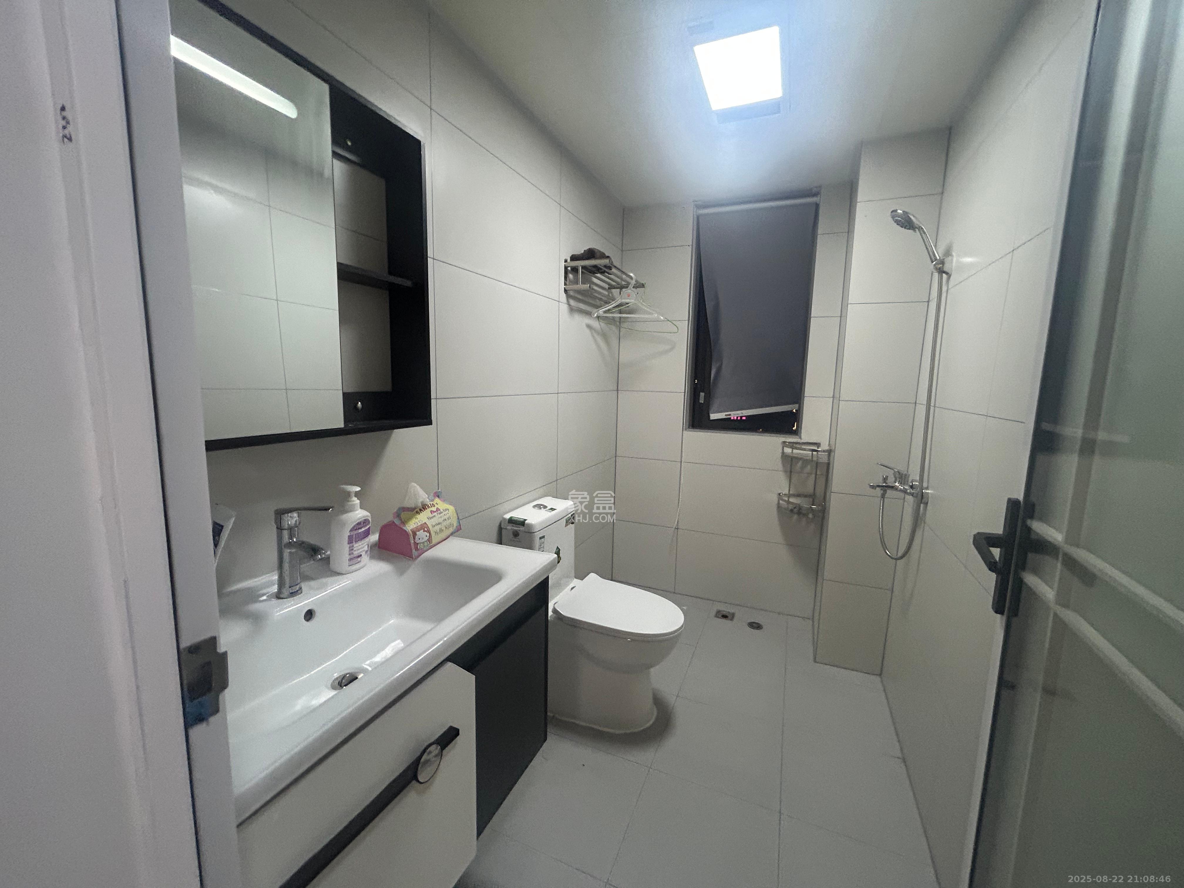 步步高梅溪新天地二期(步步高梅溪嘉苑) 3室2厅2卫 2700.0元/月 步步高梅溪新天地二期(步步高梅溪嘉苑) 3室2厅2卫 2700.0元/月室内图