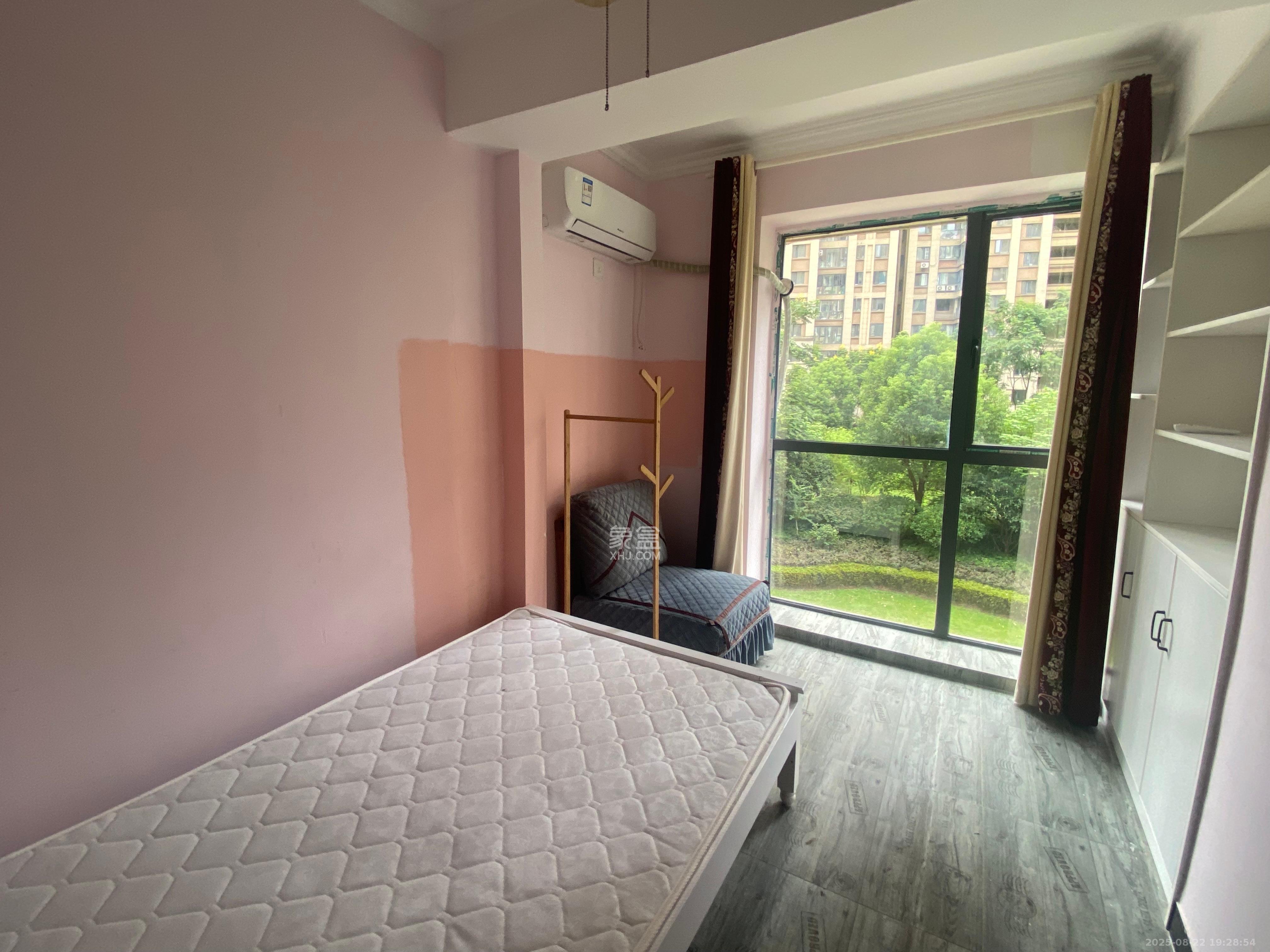 嘉宇银杉（嘉宇西苑）  2室2厅1卫    1800.0元/月室内图