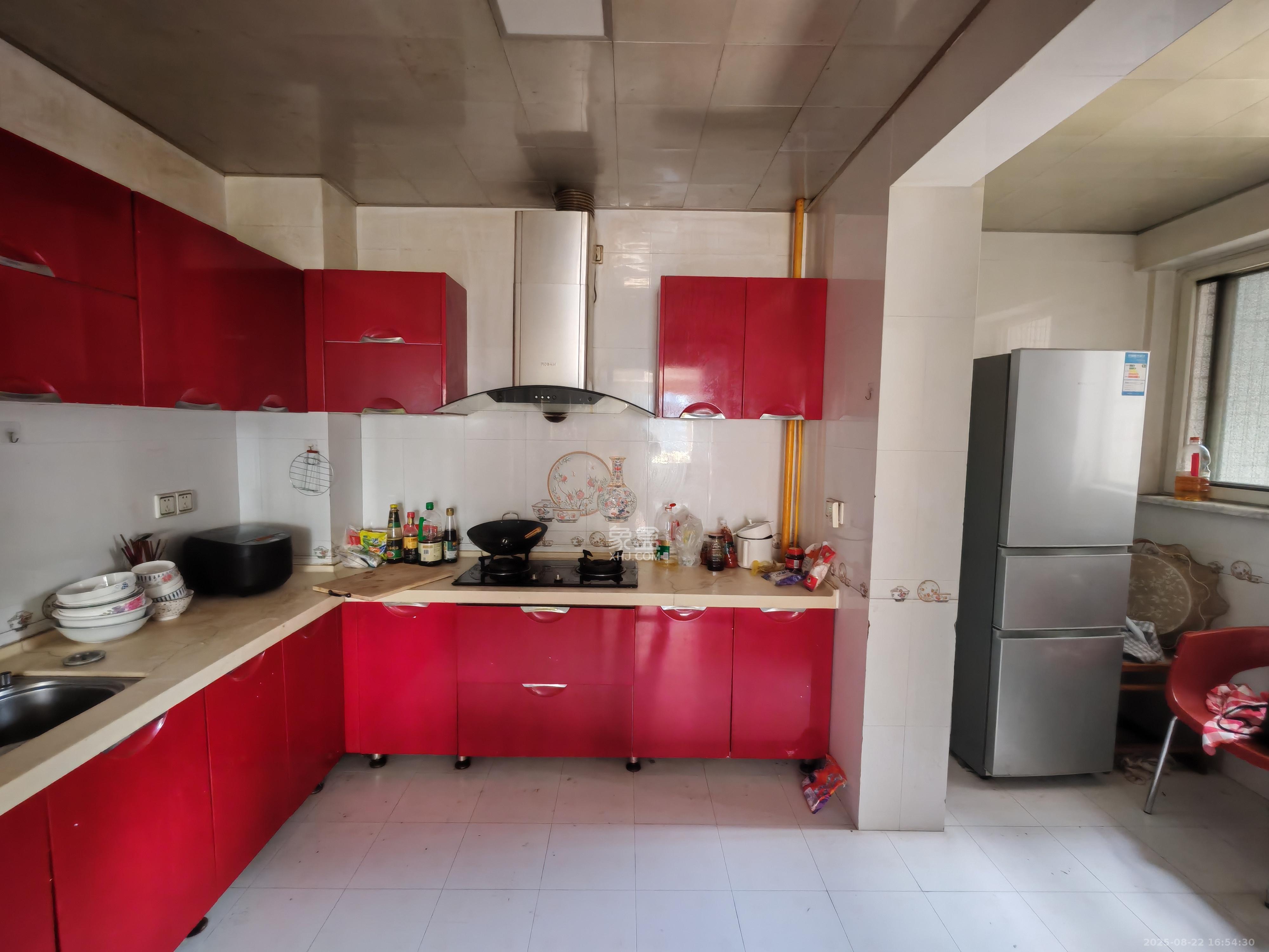 星蓝湾  4室2厅2卫    3400.0元/月 星蓝湾  4室2厅2卫    3400.0元/月室内图