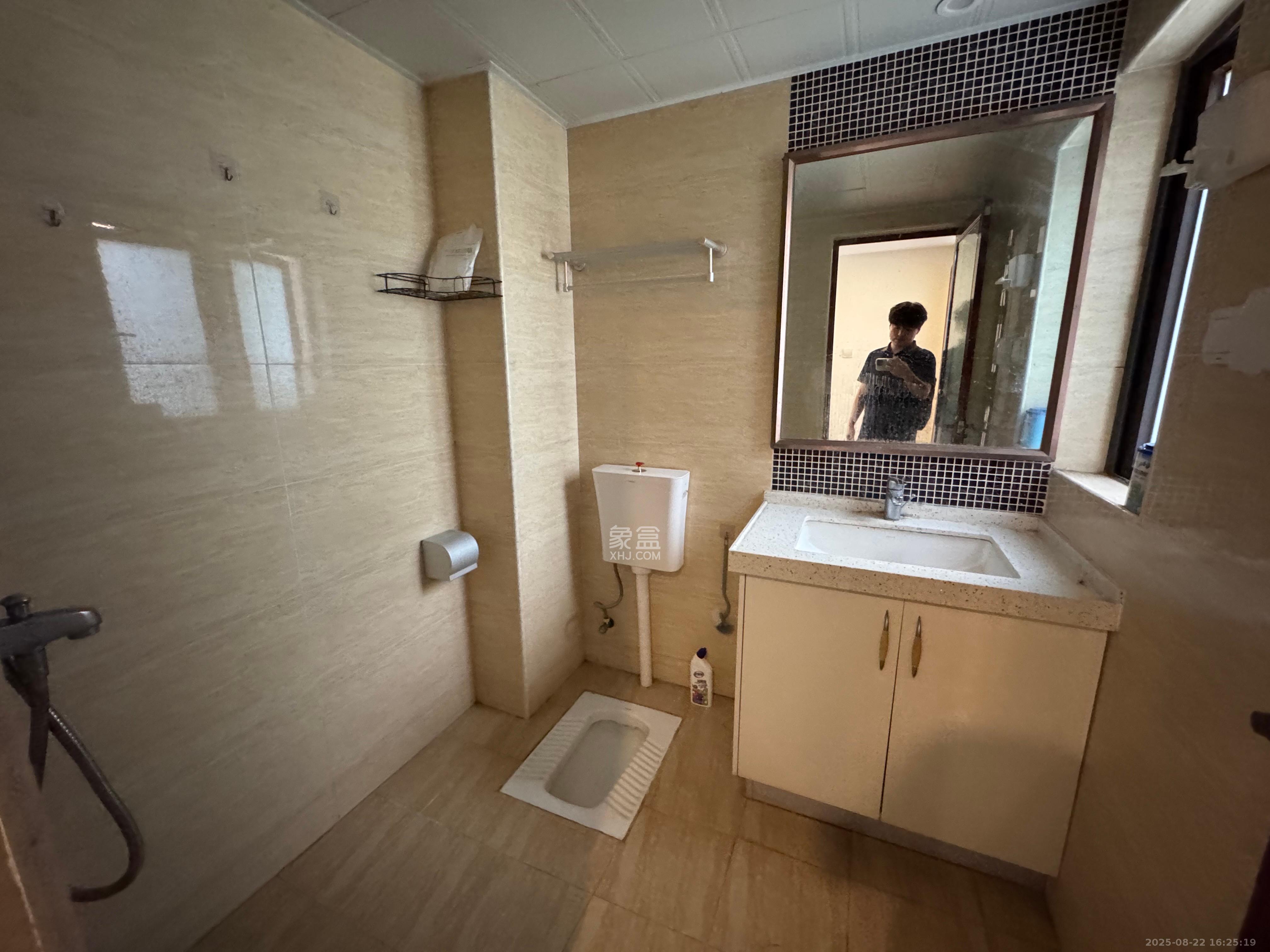 五江天街北区  3室1厅1卫   3200.00元/月室内图