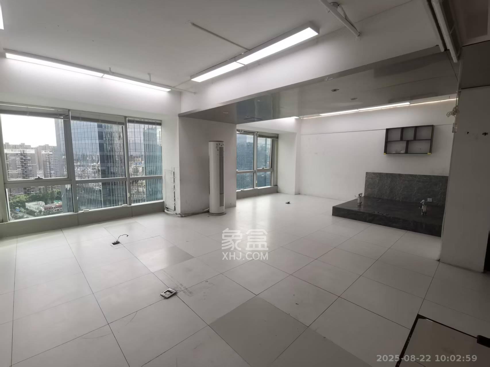 德思勤城市广场(宝格丽公寓) 3室2厅1卫 3000.0元/月 德思勤城市广场(宝格丽公寓) 3室2厅1卫 3000.0元/月室内图