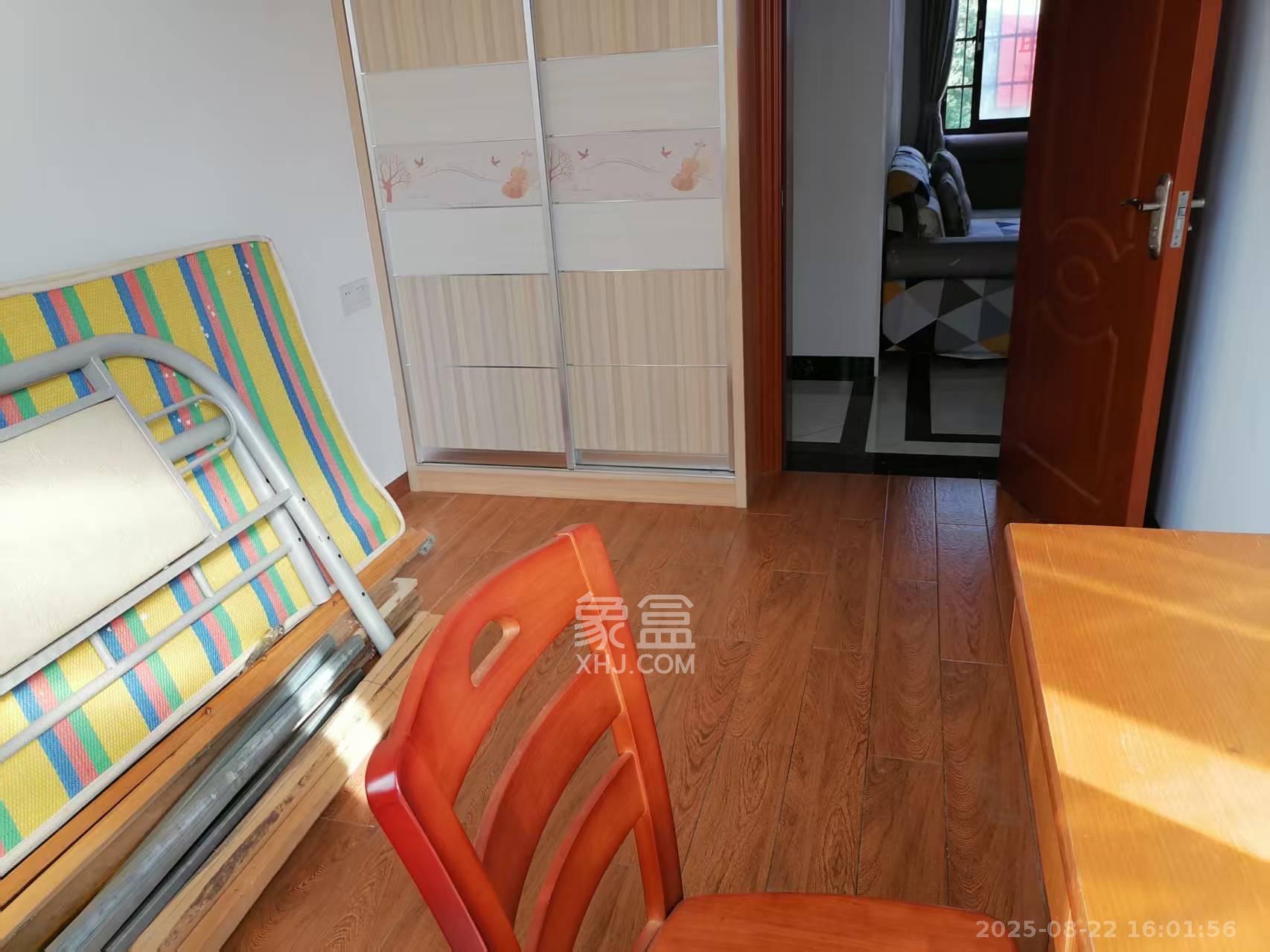 莲香园 3室2厅2卫 2000.0元/月 莲香园 3室2厅2卫 2000.0元/月室内图