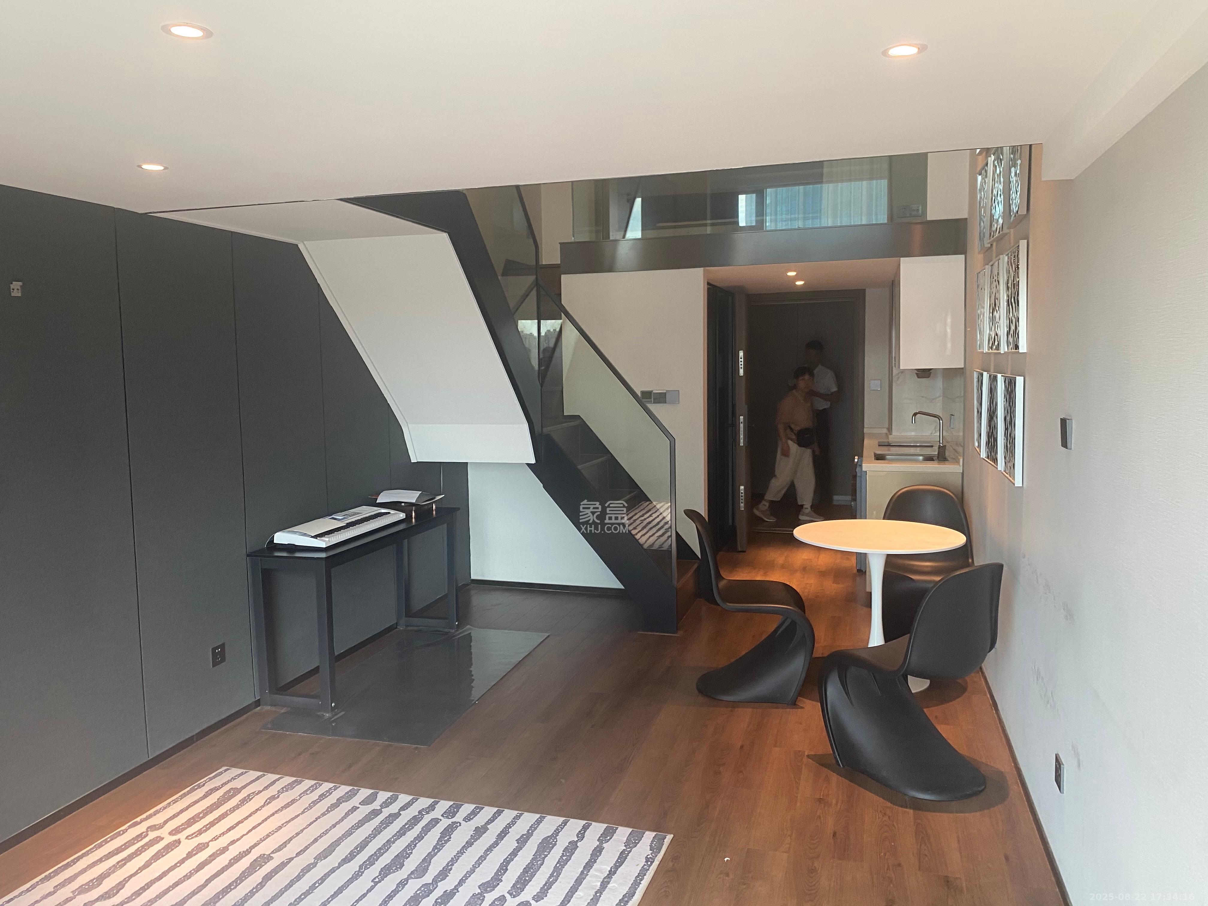 达美寰宇中心  2室1厅1卫    2800.0元/月室内图