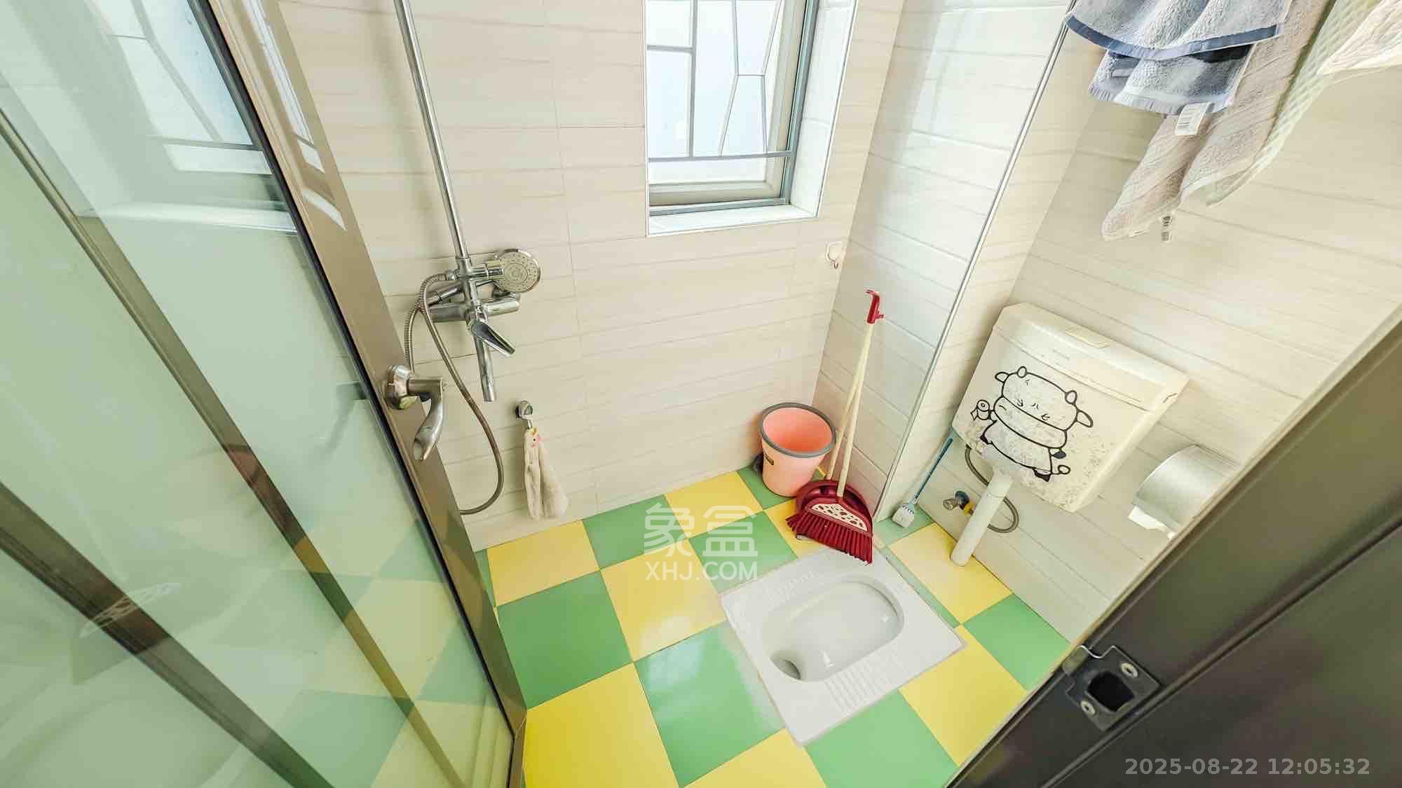 新城新世界一二三期  3室2厅1卫    2600.0元/月室内图