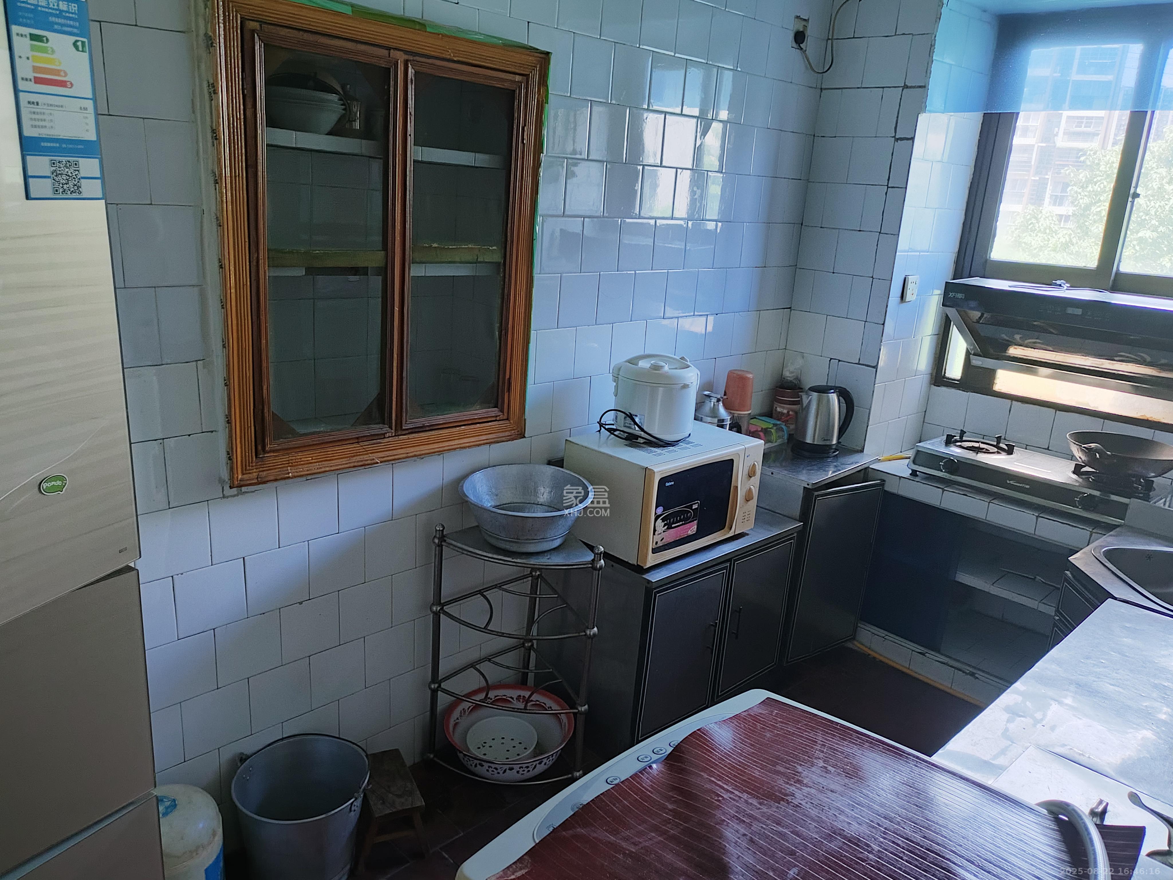 汽制宿舍 2室2厅1卫 1100.0元/月 汽制宿舍 2室2厅1卫 1100.0元/月室内图