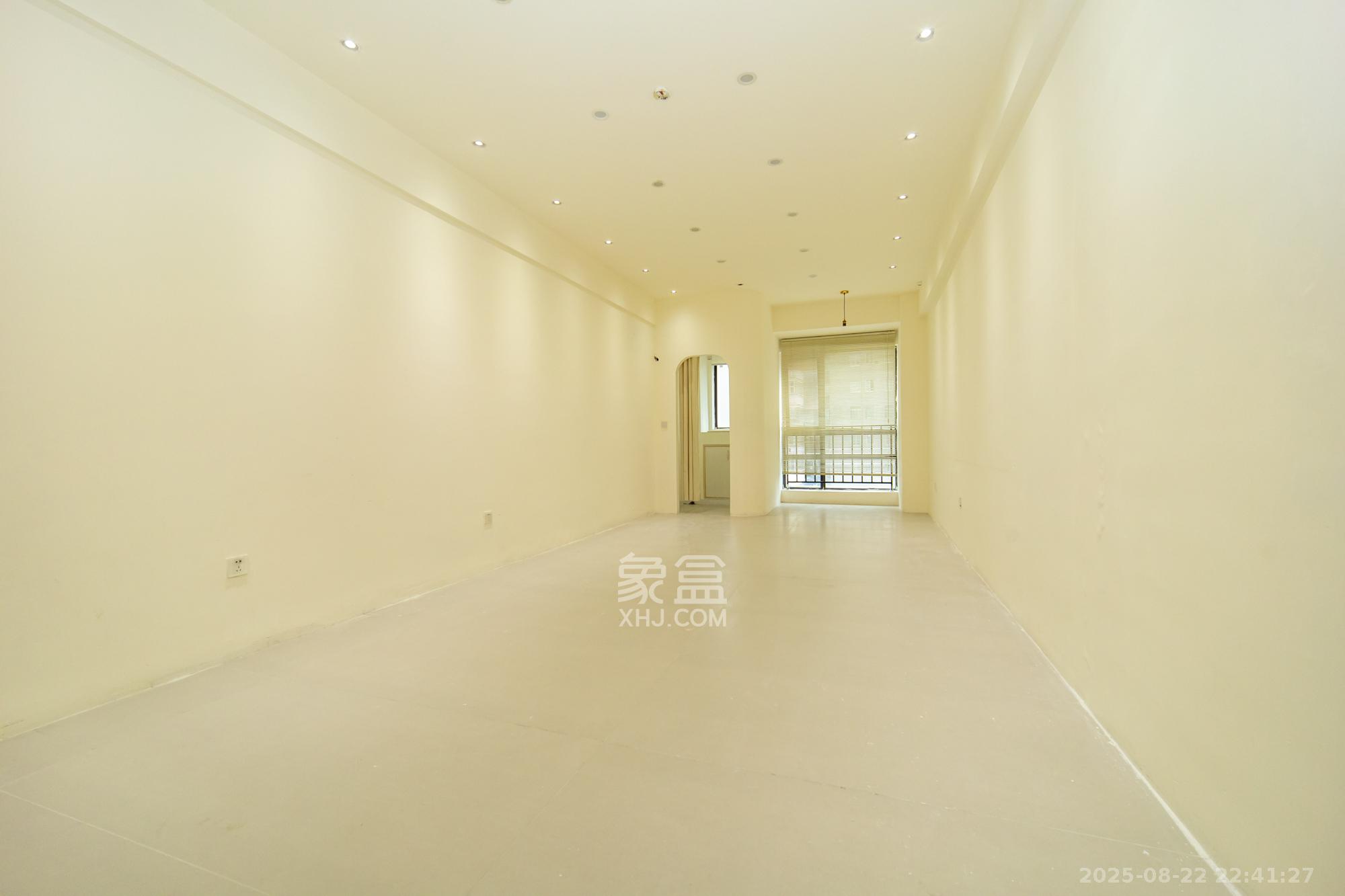 博雅例外 1室1厅1卫 22.5万 博雅例外 1室1厅1卫 22.5万客厅