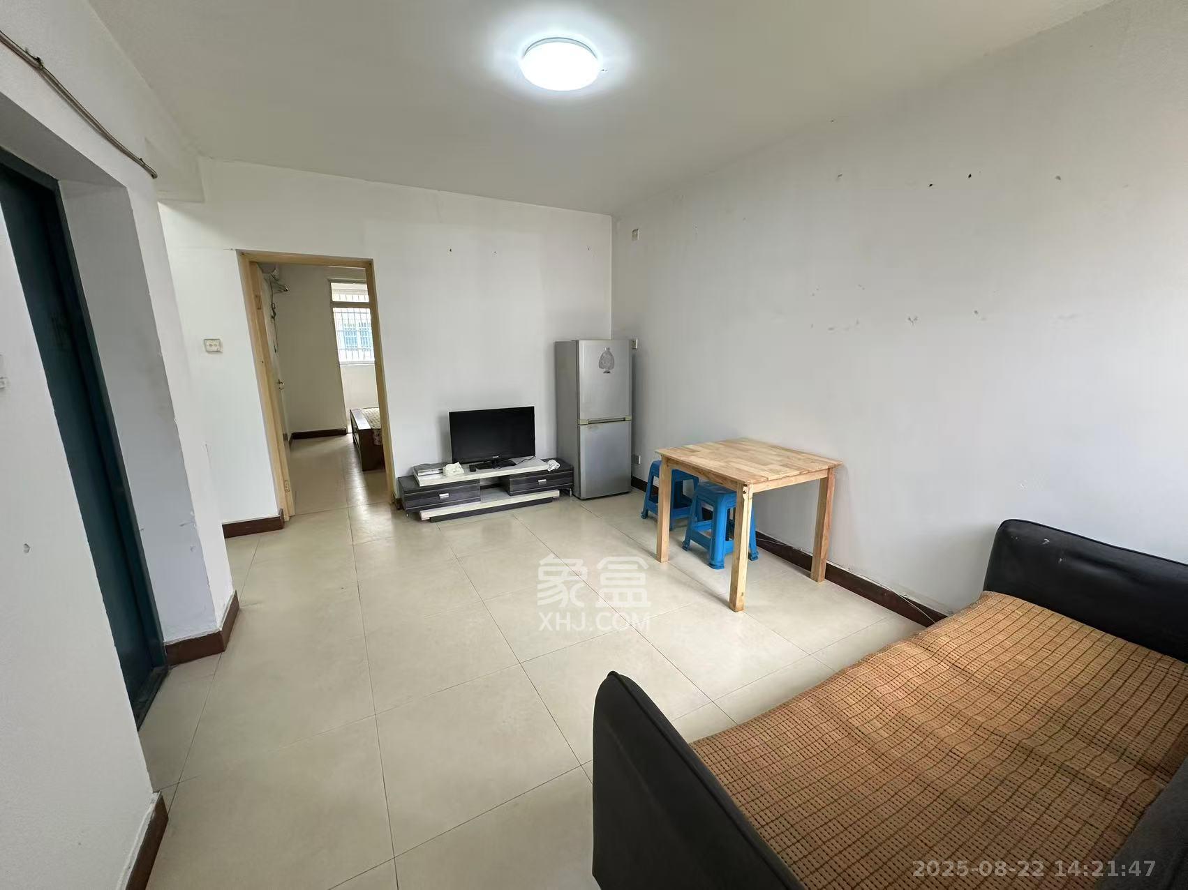 德政园 2室2厅1卫 1600.0元/月 德政园 2室2厅1卫 1600.0元/月室内图