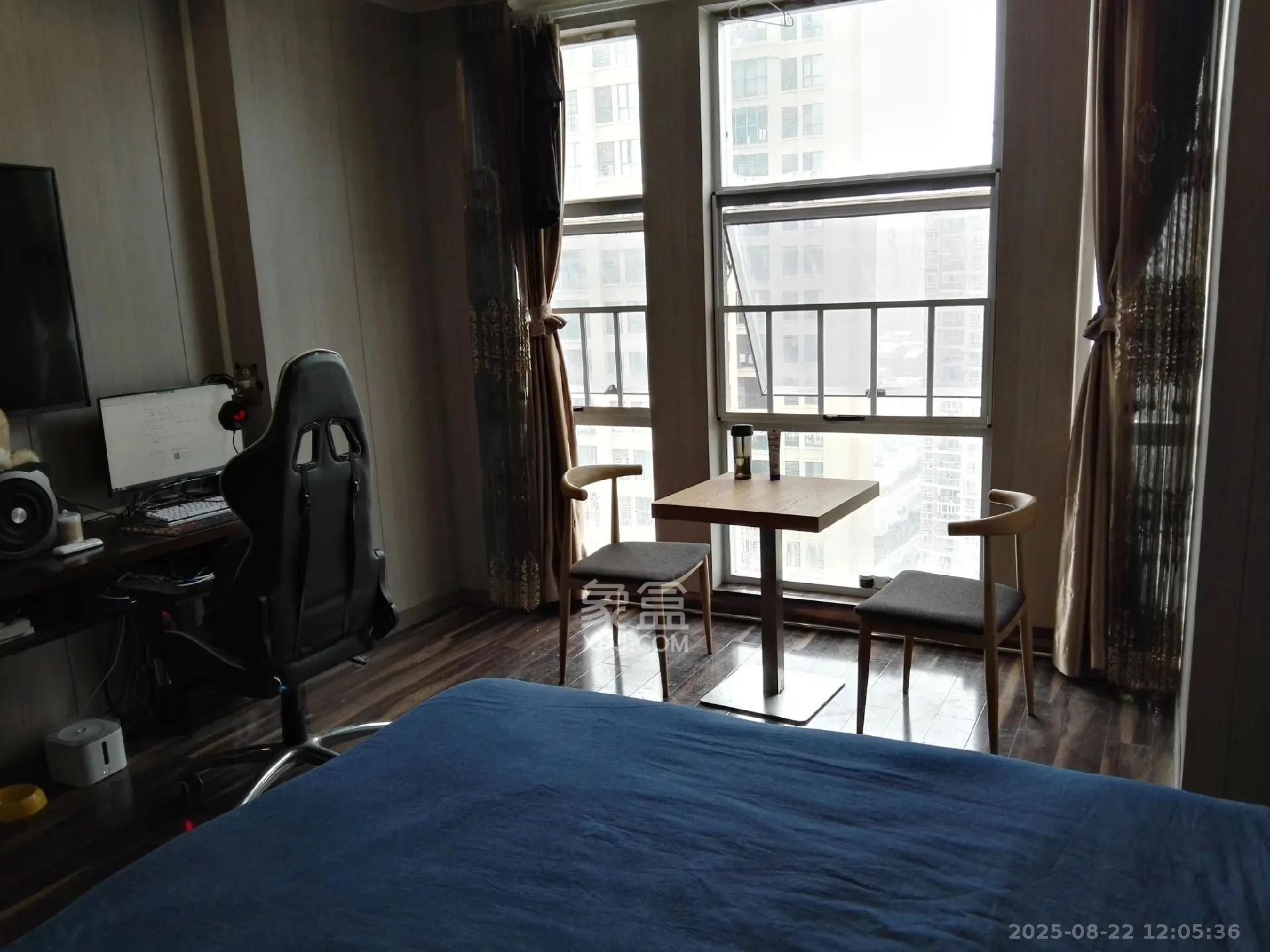 恒泰广场  1室1厅1卫    1700.0元/月室内图