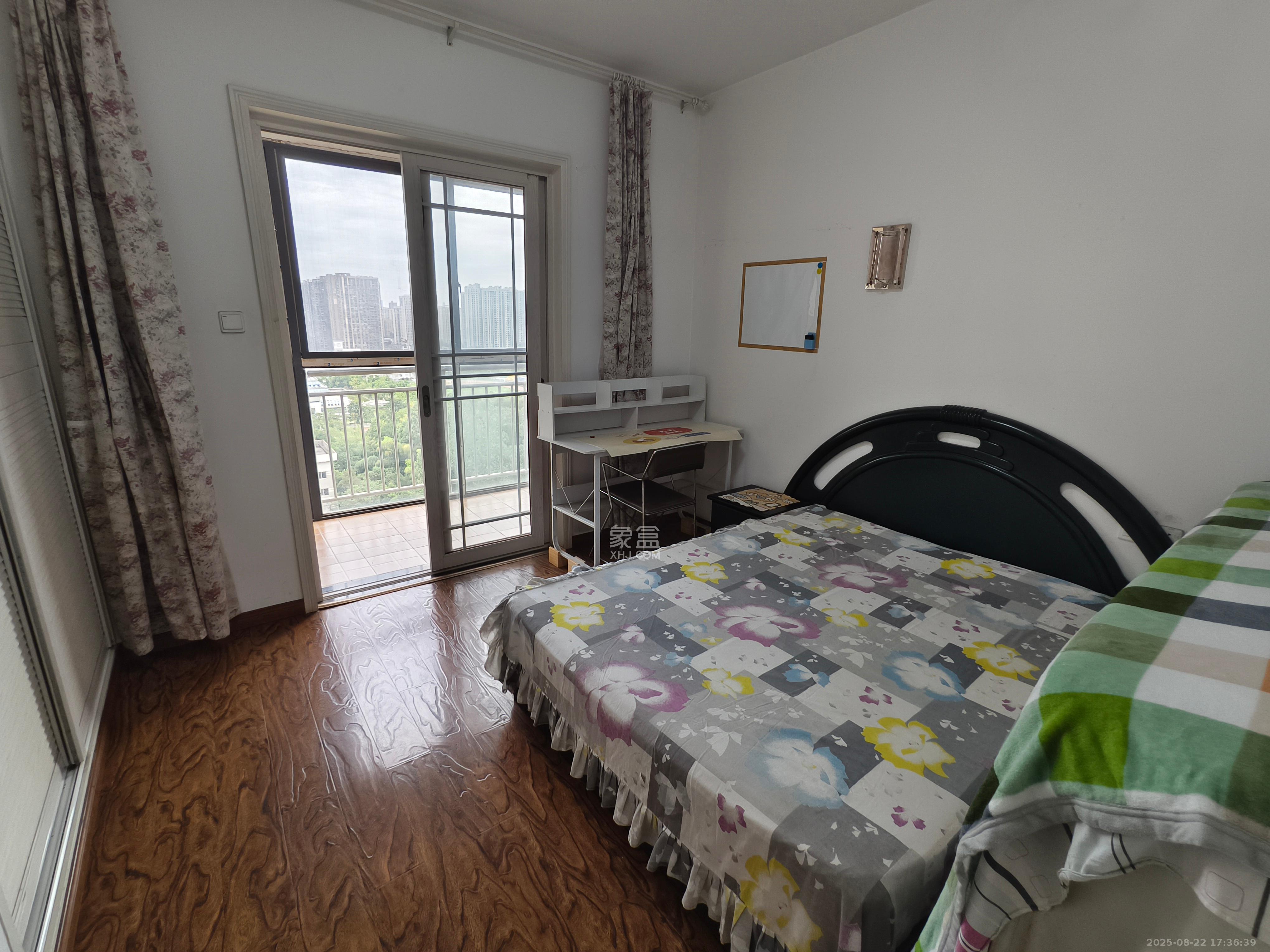 湘瑞嘉园  2室2厅1卫    1680.0元/月室内图