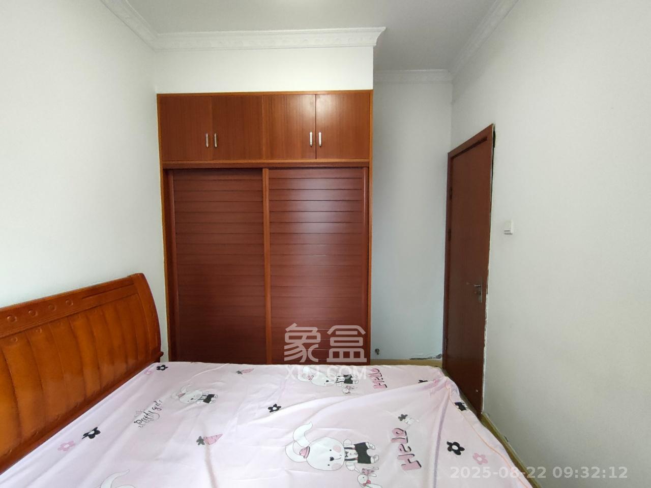 湘域熙岸  3室2厅2卫   3200.00元/月室内图