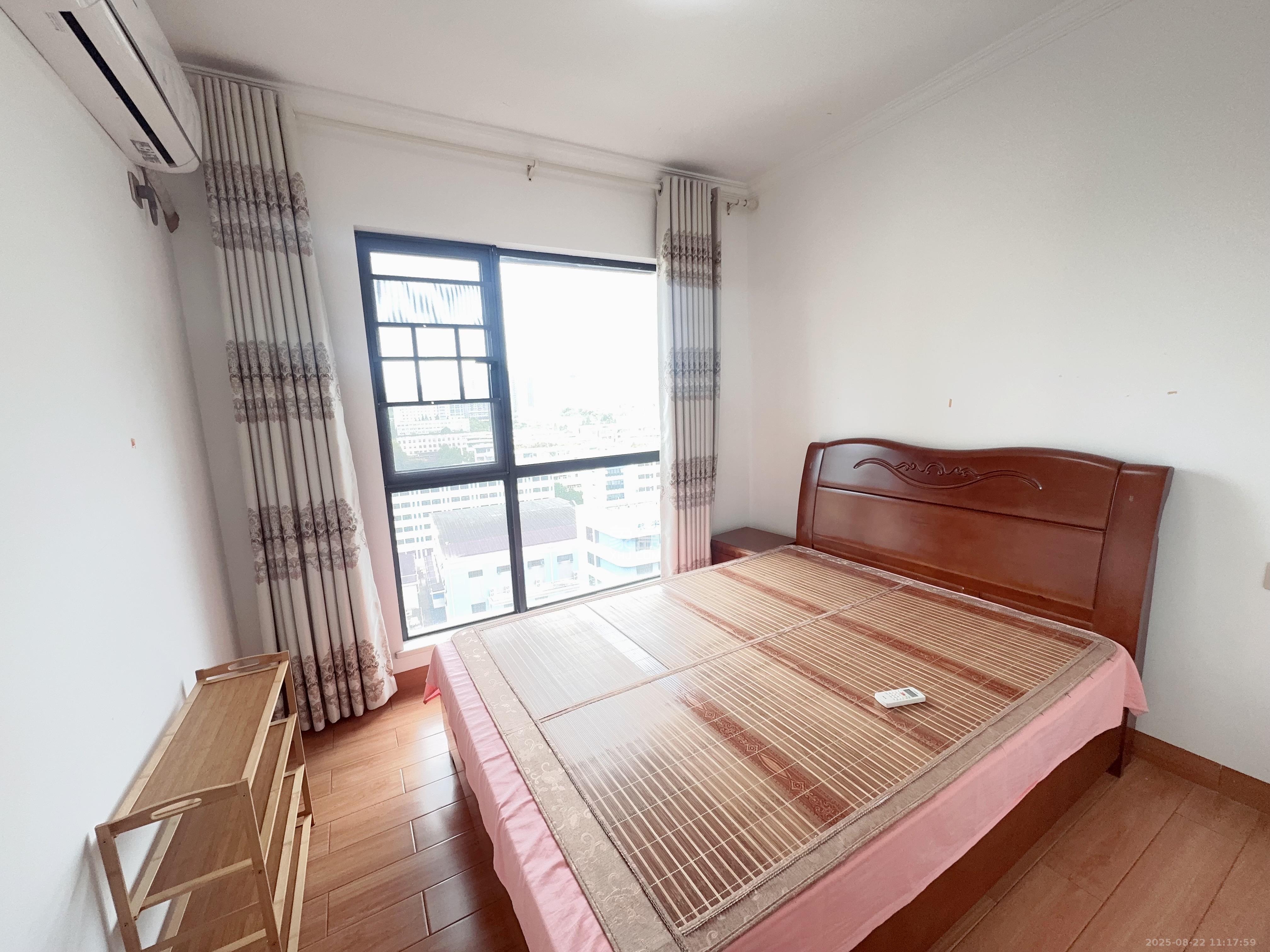 振业城二期  3室0厅0卫    2900.0元/月 振业城二期  3室0厅0卫    2900.0元/月室内图