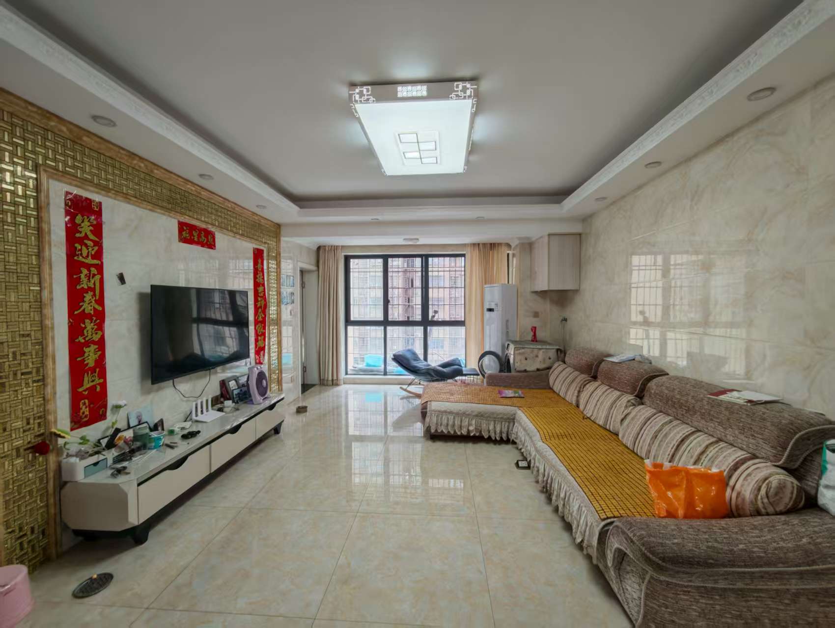 滨江花园 3室2厅2卫 49.8万 滨江花园 3室2厅2卫 49.8万室内图