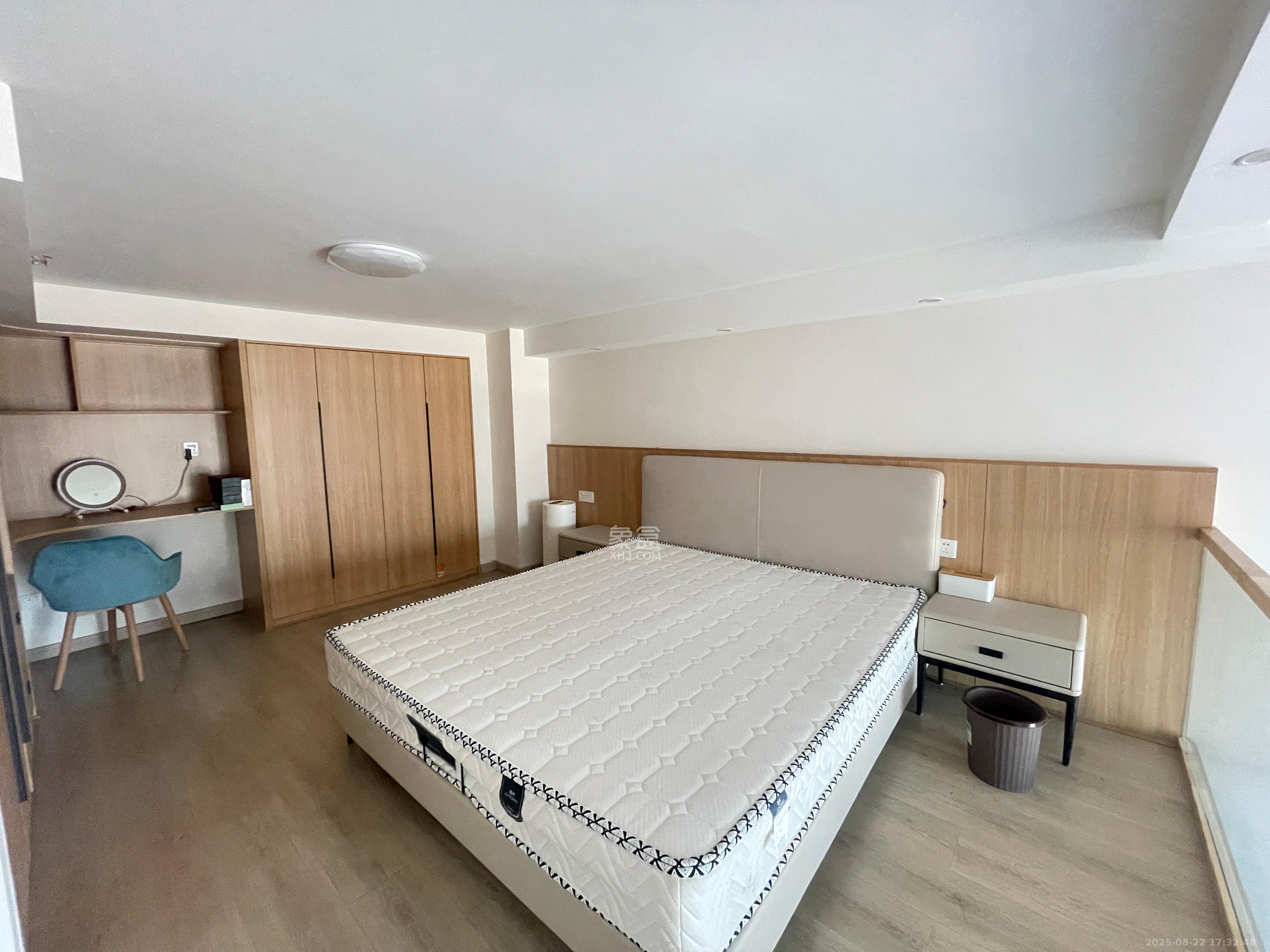 明昇壹城（明昇时代广场）三期  1室1厅1卫    2100.0元/月室内图