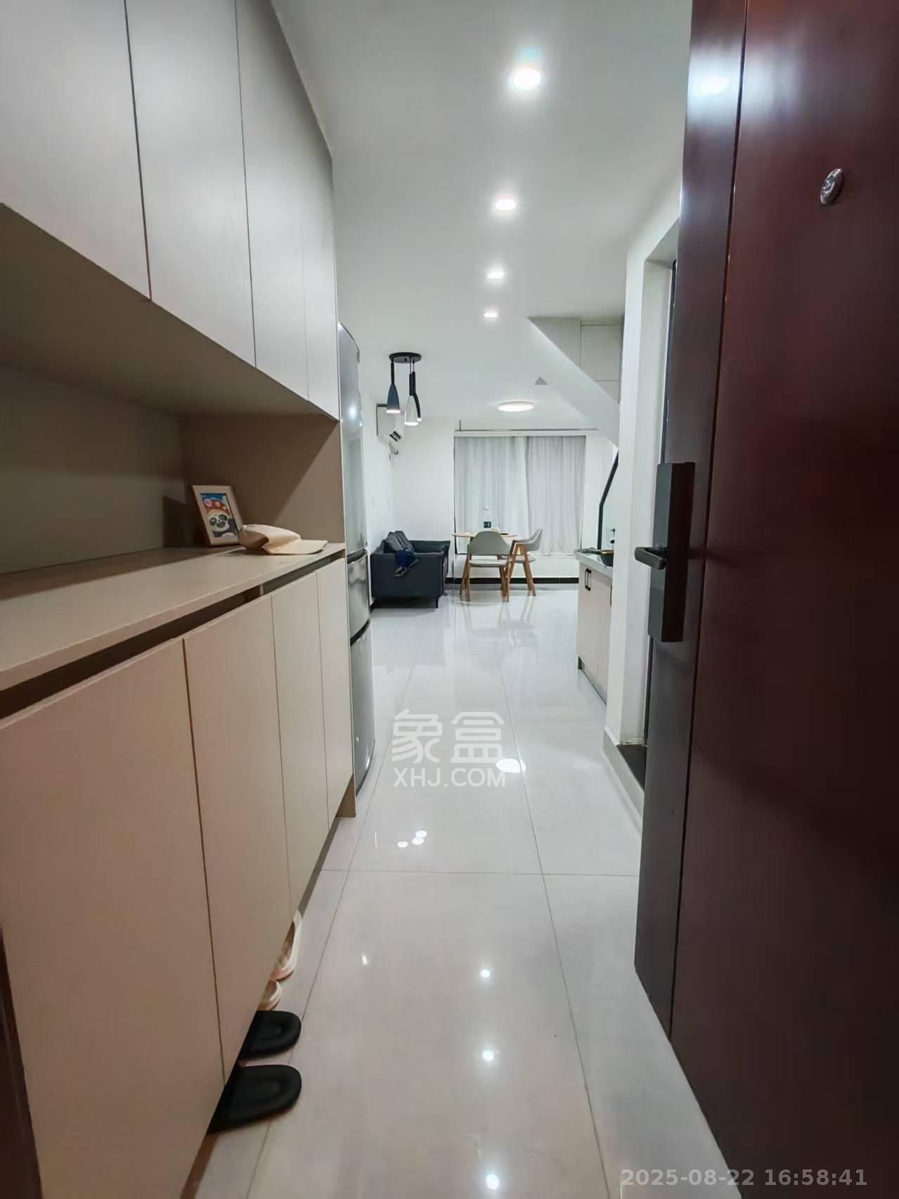 碧桂园城市之光 2室1厅1卫 1800.0元/月 碧桂园城市之光 2室1厅1卫 1800.0元/月室内图