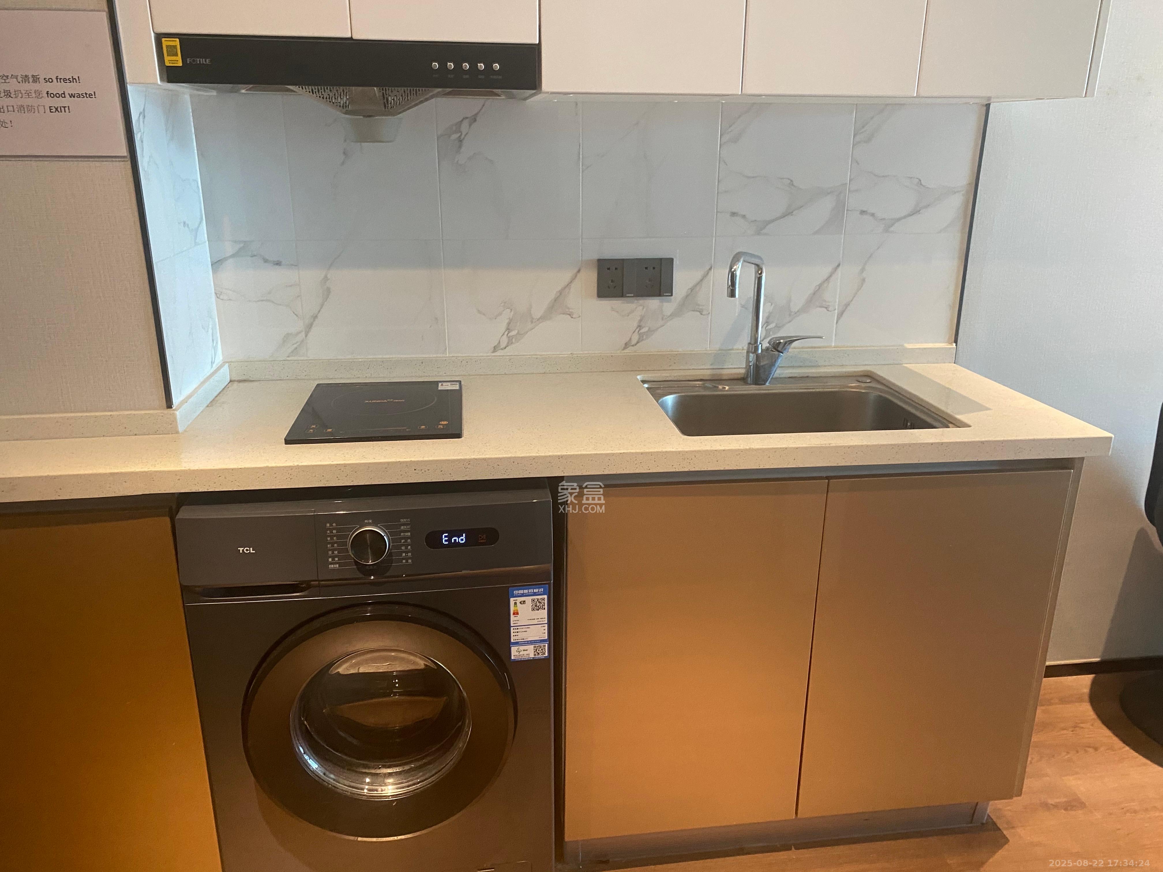 达美寰宇中心 2室1厅1卫 2800.0元/月 达美寰宇中心 2室1厅1卫 2800.0元/月室内图