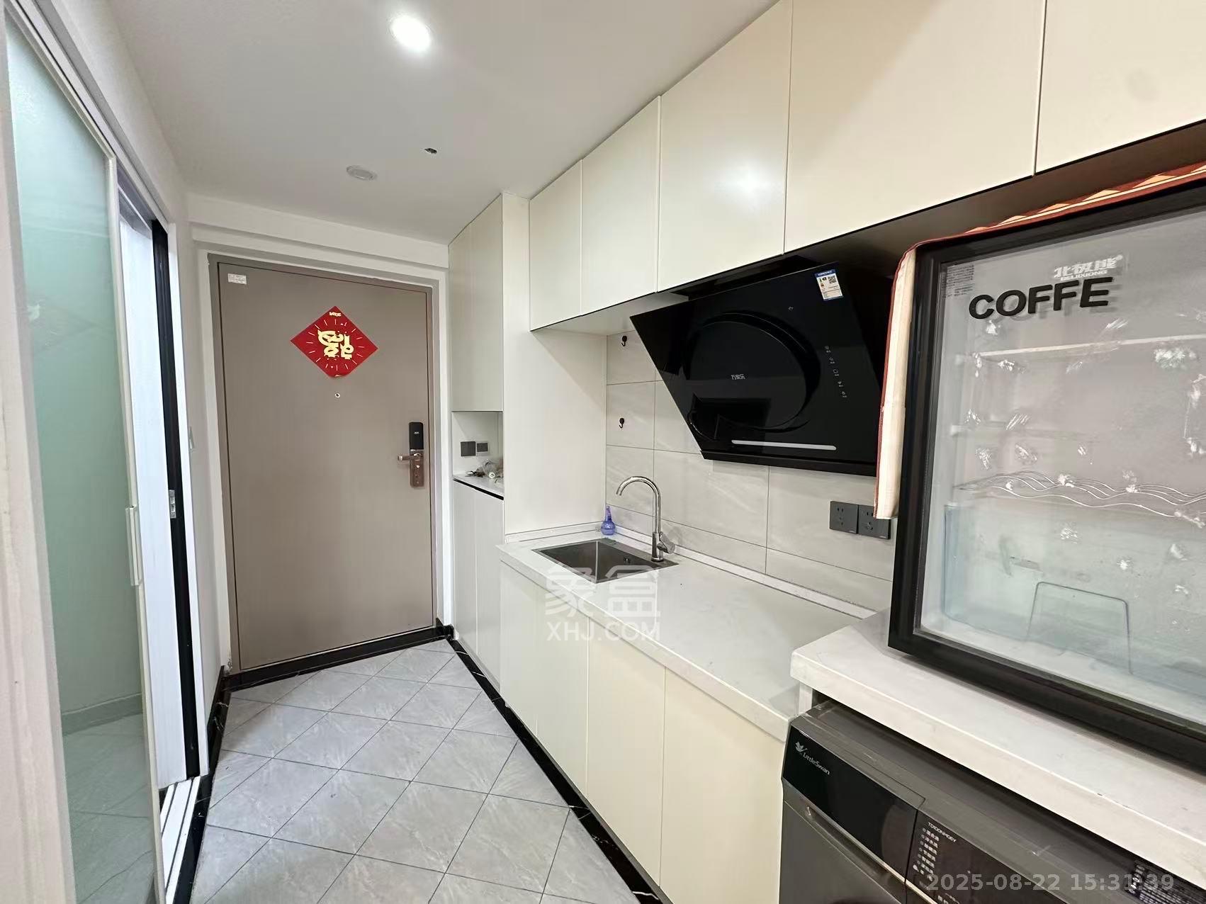 保利中环广场(保利中悦苑) 1室1厅1卫 1700.0元/月 保利中环广场(保利中悦苑) 1室1厅1卫 1700.0元/月室内图