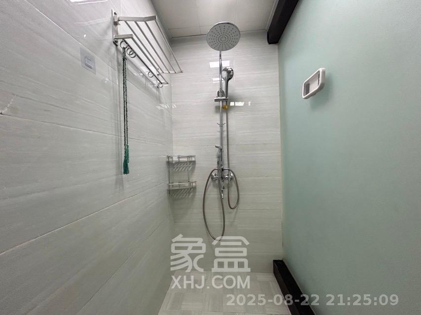 荣悦台  1室1厅1卫   2500.00元/月室内图