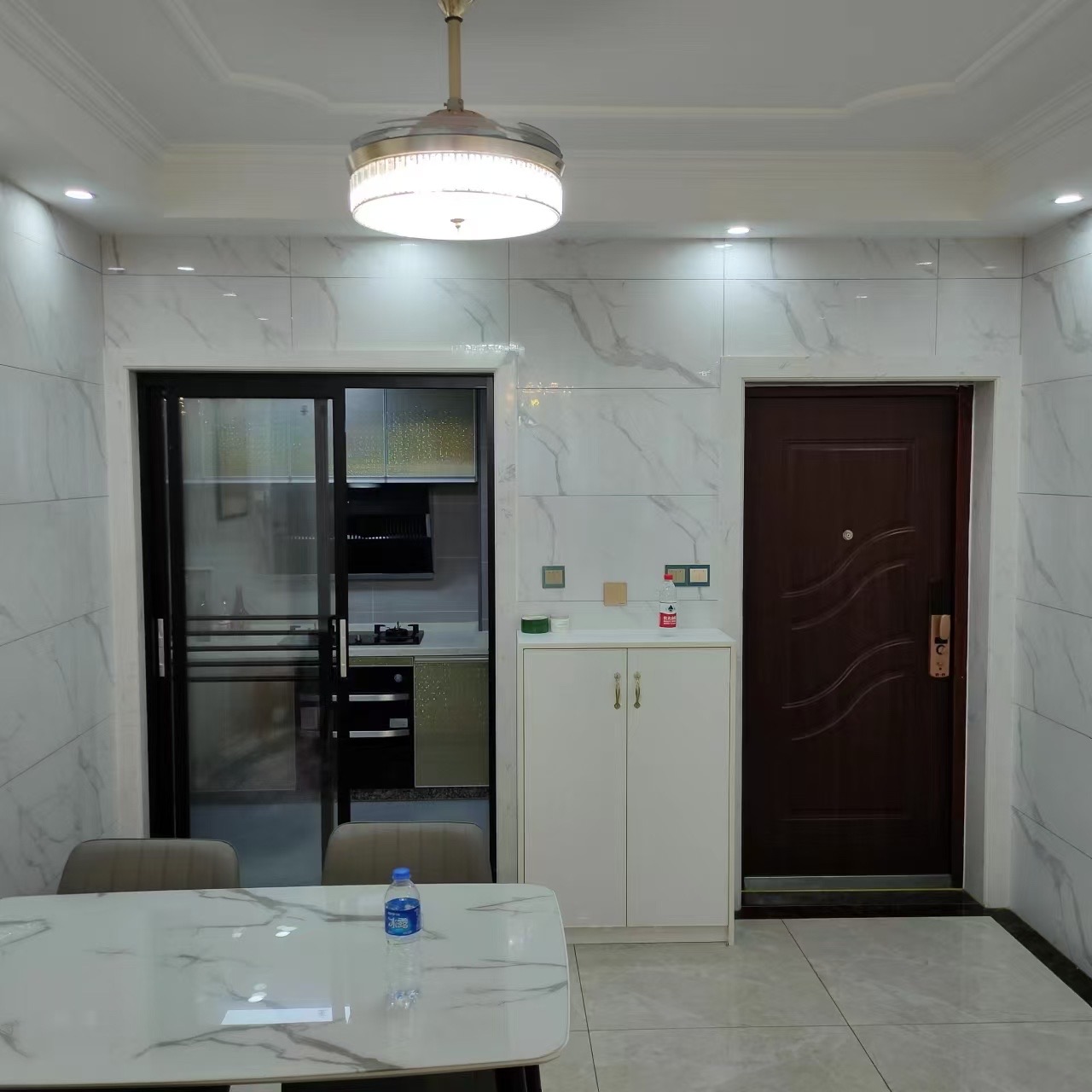 拓兴阳光新城 2室2厅1卫 2000.0元/月 拓兴阳光新城 2室2厅1卫 2000.0元/月室内图