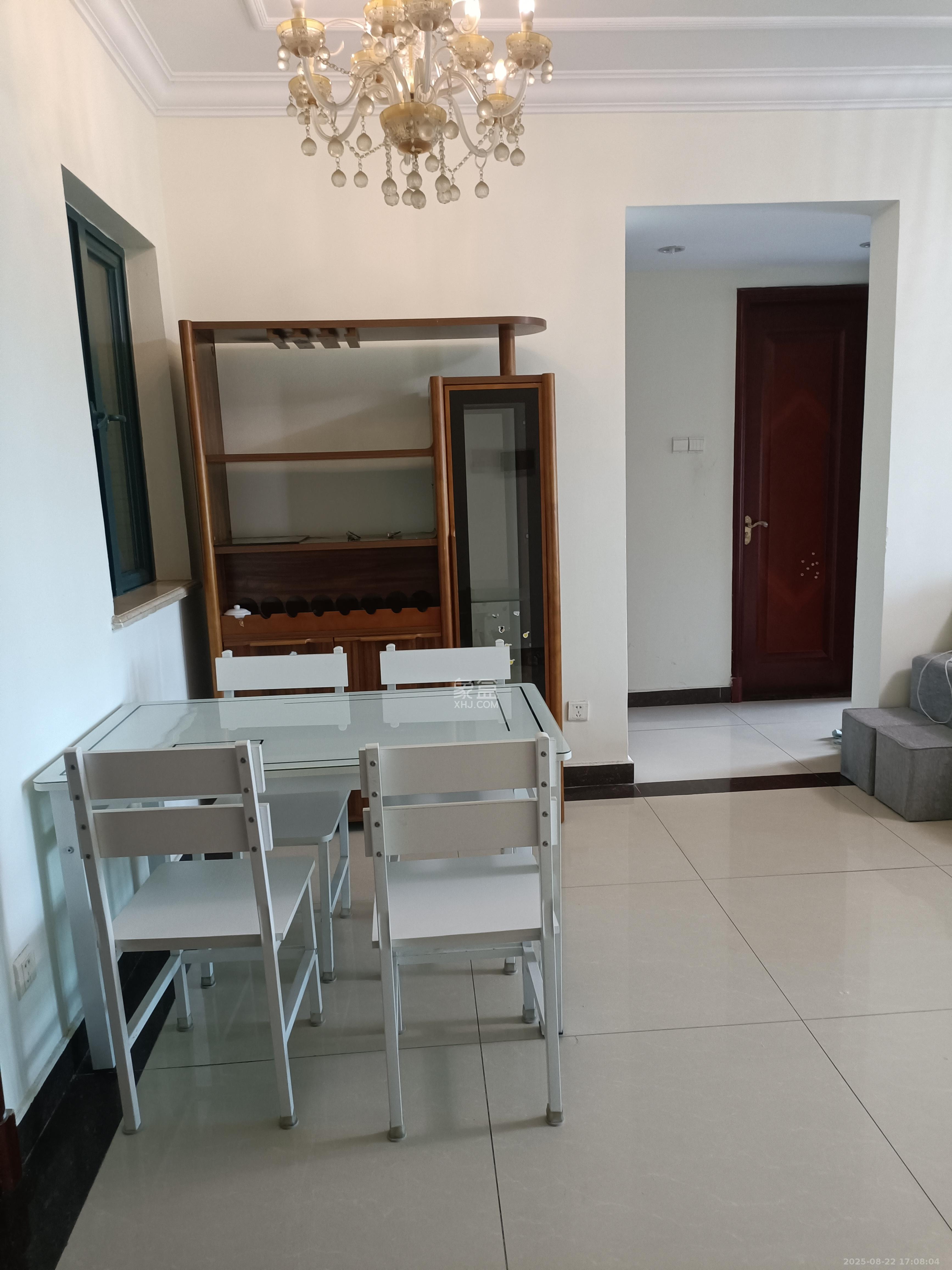 恒大华府 3室2厅1卫 2000.00元/月 恒大华府 3室2厅1卫 2000.00元/月室内图