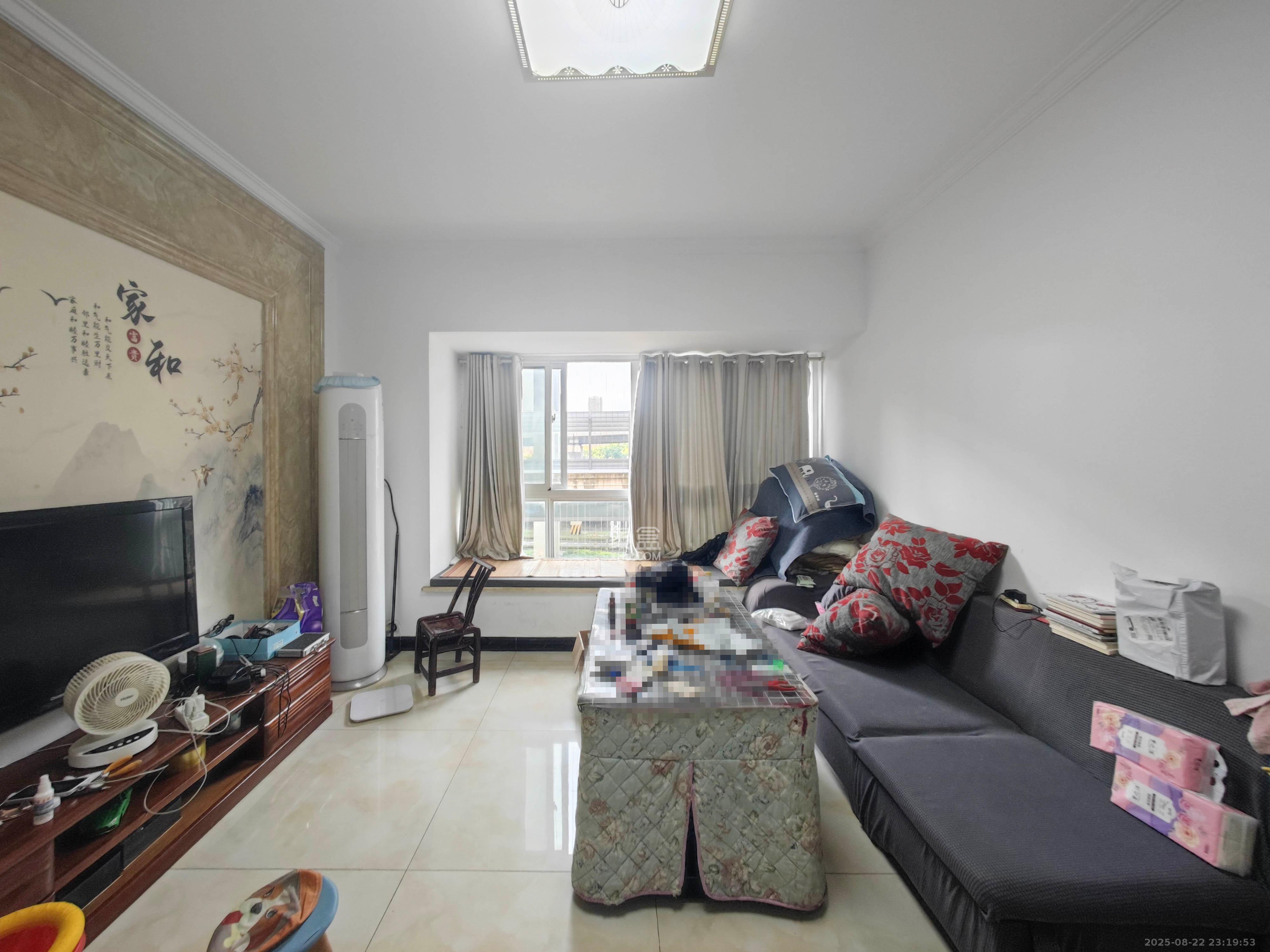 湘府十城(汇财御景湾新寓,汇财国际)  3室2厅1卫    78.0万 湘府十城(汇财御景湾新寓,汇财国际)  3室2厅1卫    78.0万