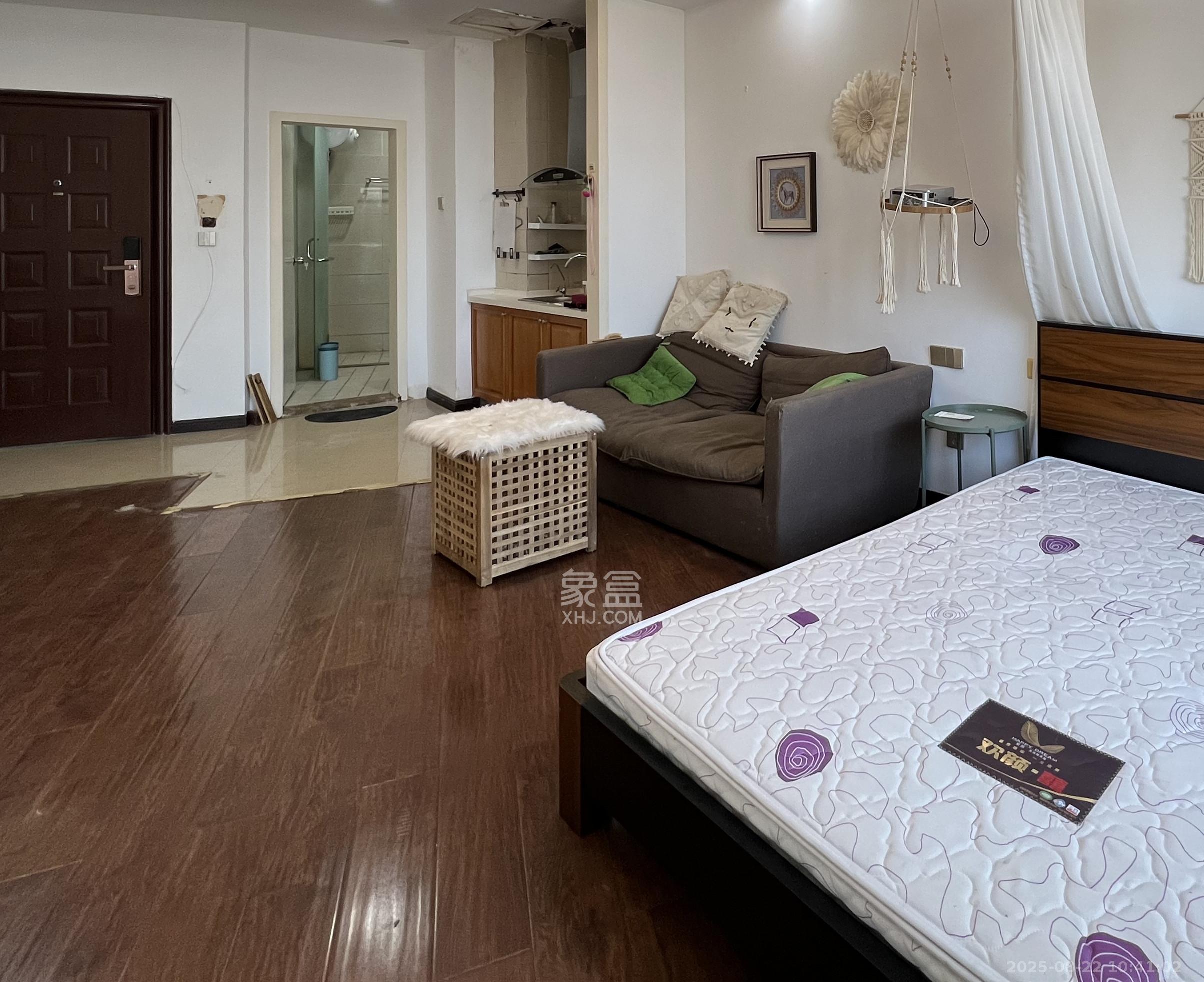 铂宫 1室1厅1卫 2000.0元/月 铂宫 1室1厅1卫 2000.0元/月室内图