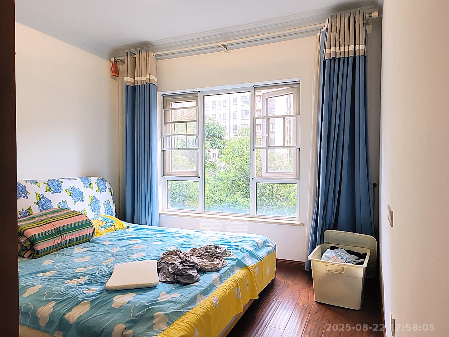 哈佛小镇(五矿哈佛小镇) 3室2厅2卫 2300.0元/月 哈佛小镇(五矿哈佛小镇) 3室2厅2卫 2300.0元/月室内图