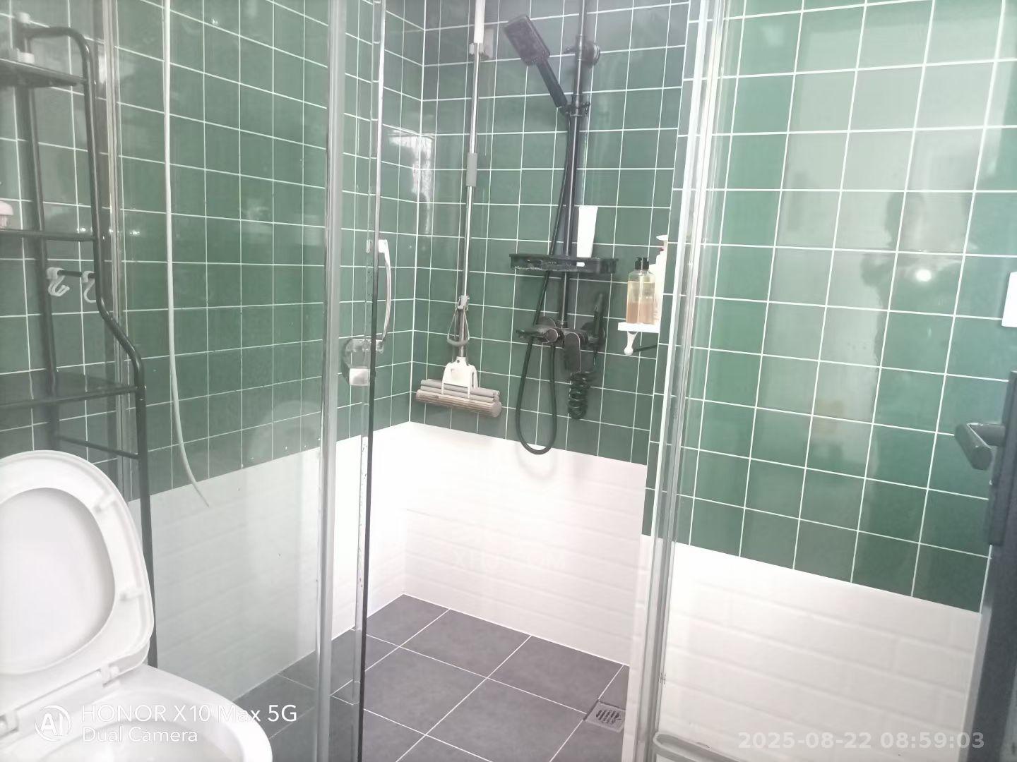 福鑫大厦  1室1厅1卫   1300.00元/月室内图
