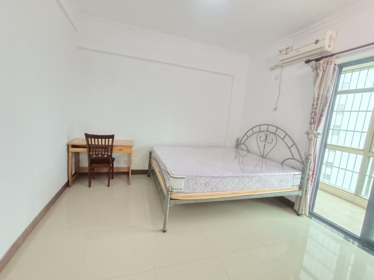 铭盛檀香洲 3室2厅1卫 2300.0元/月 铭盛檀香洲 3室2厅1卫 2300.0元/月室内图