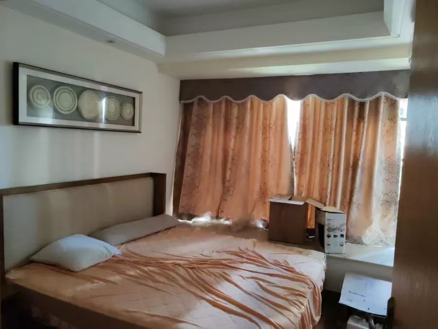 锦地翰城二期  3室1厅1卫    100.0万 锦地翰城二期  3室1厅1卫    100.0万