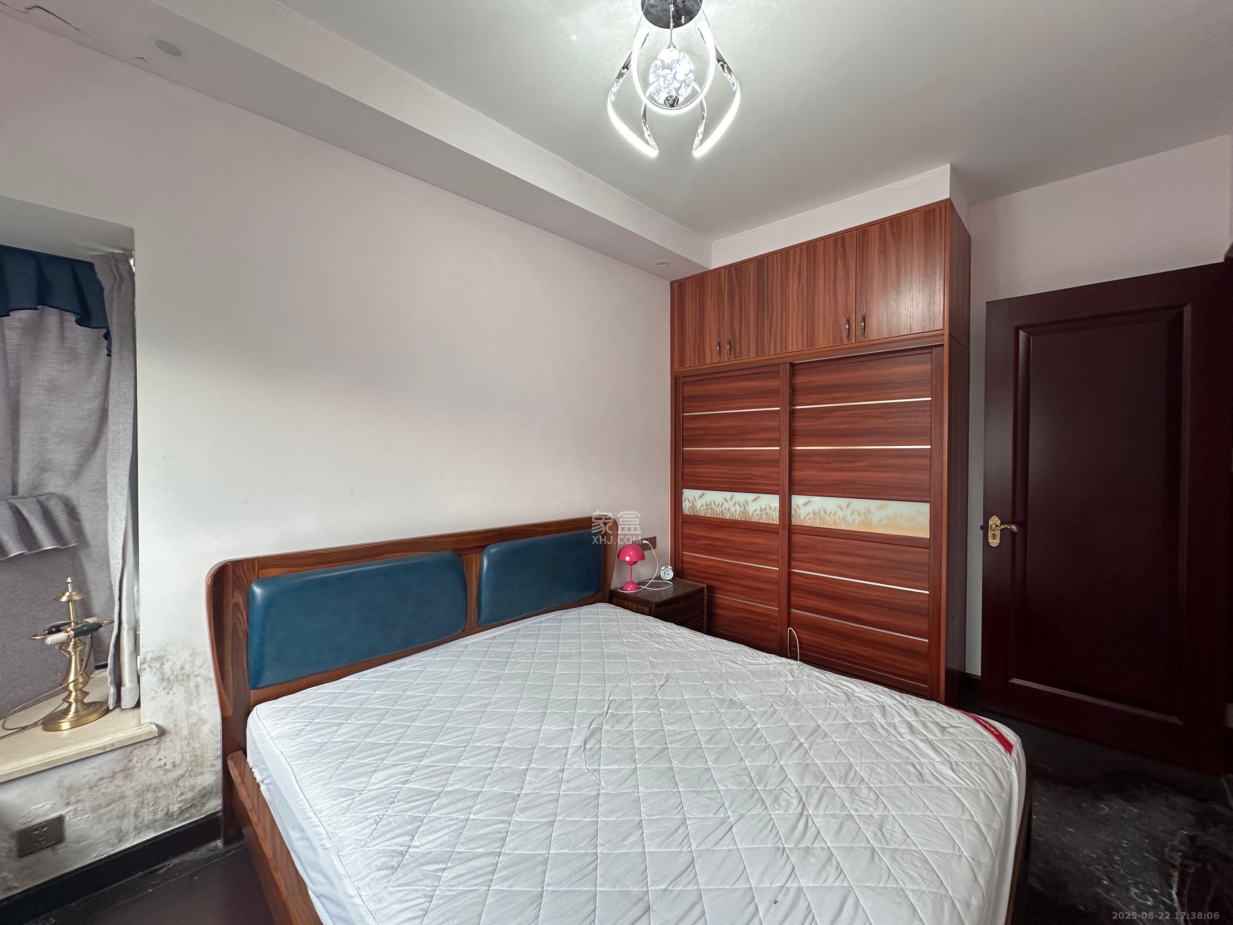 恒大雅苑 3室2厅1卫 3000.0元/月 恒大雅苑 3室2厅1卫 3000.0元/月室内图