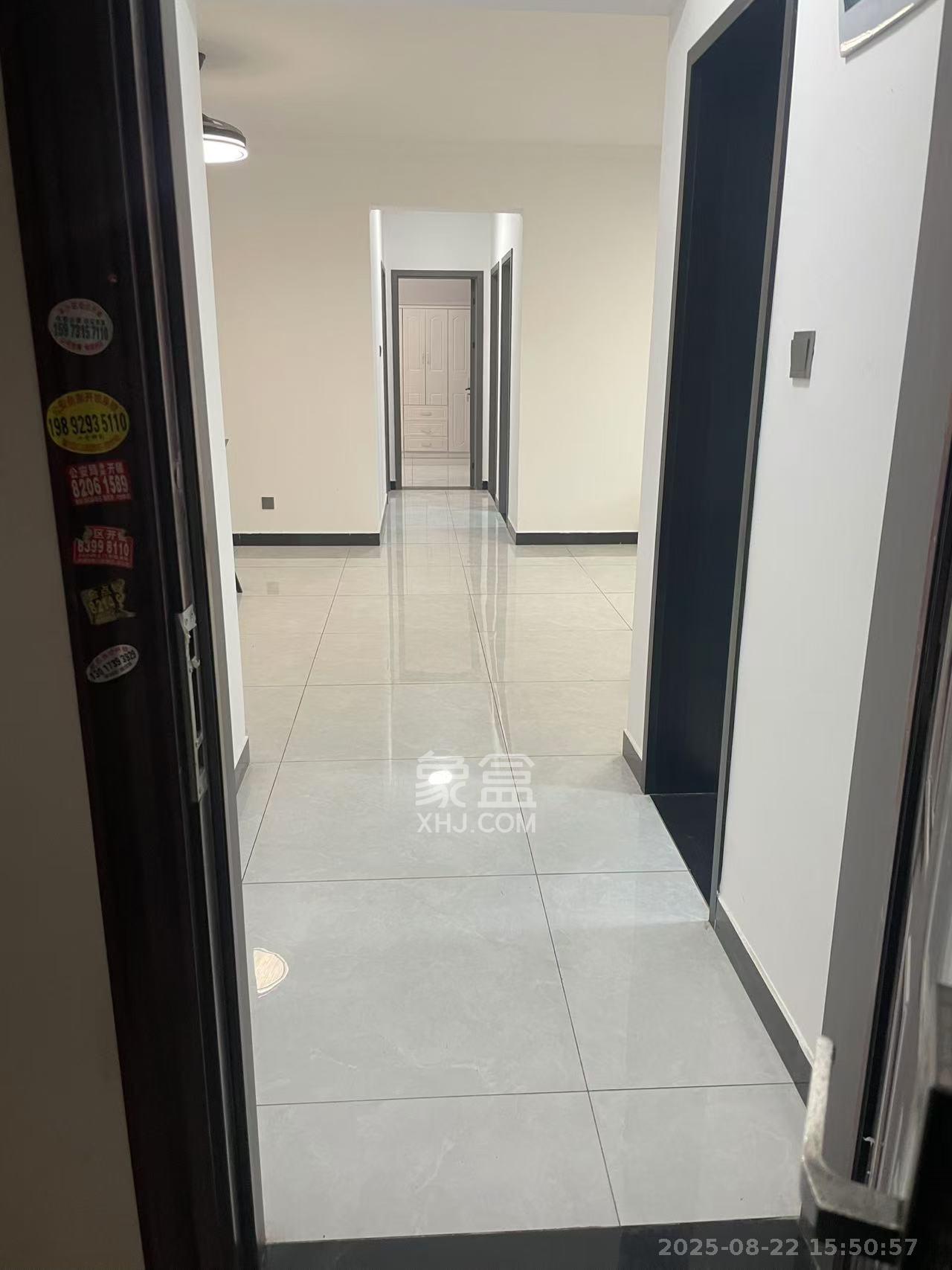 桥头家苑一期 3室1厅2卫 2000.0元/月 桥头家苑一期 3室1厅2卫 2000.0元/月室内图