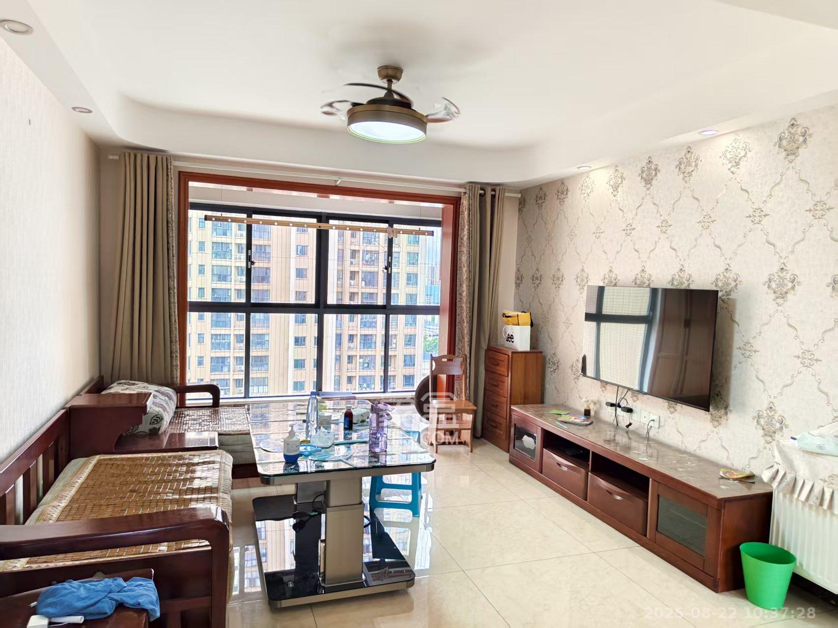 湘熙水郡（观澜海赋家园）  3室2厅2卫    3300.0元/月室内图