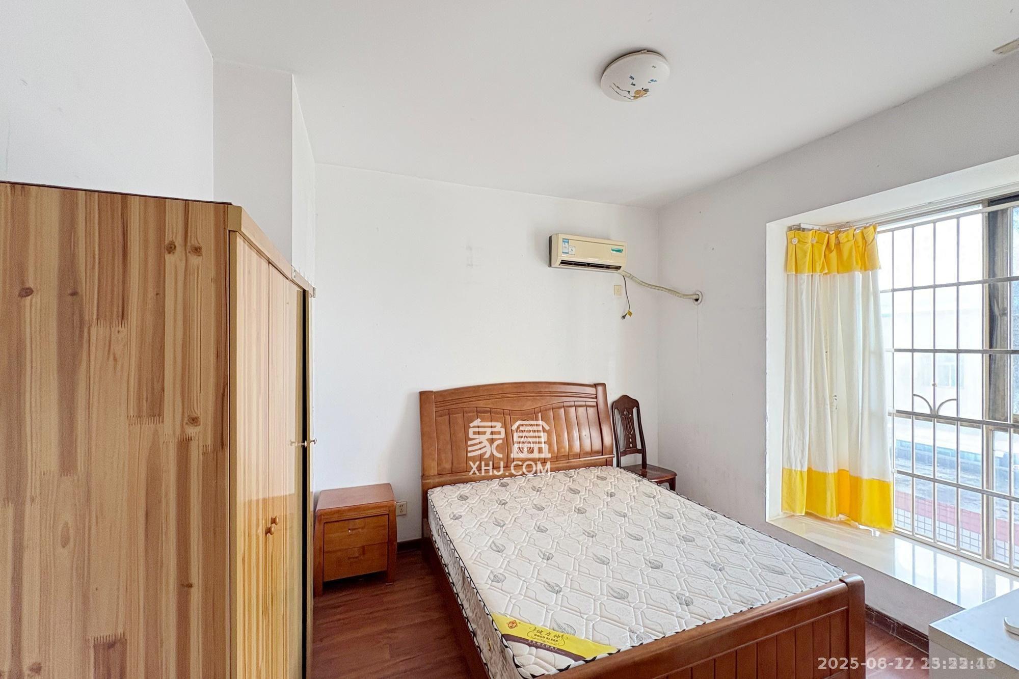 佳天雅苑 3室2厅2卫 2000.0元/月 佳天雅苑 3室2厅2卫 2000.0元/月室内图