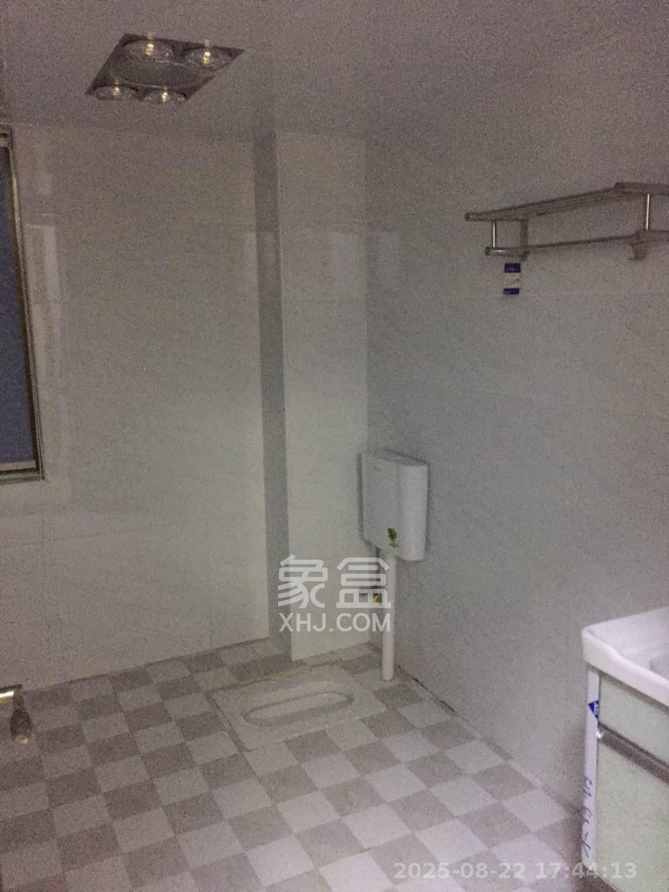 江山帝景哈佛  3室2厅1卫    1800.0元/月 江山帝景哈佛  3室2厅1卫    1800.0元/月室内图