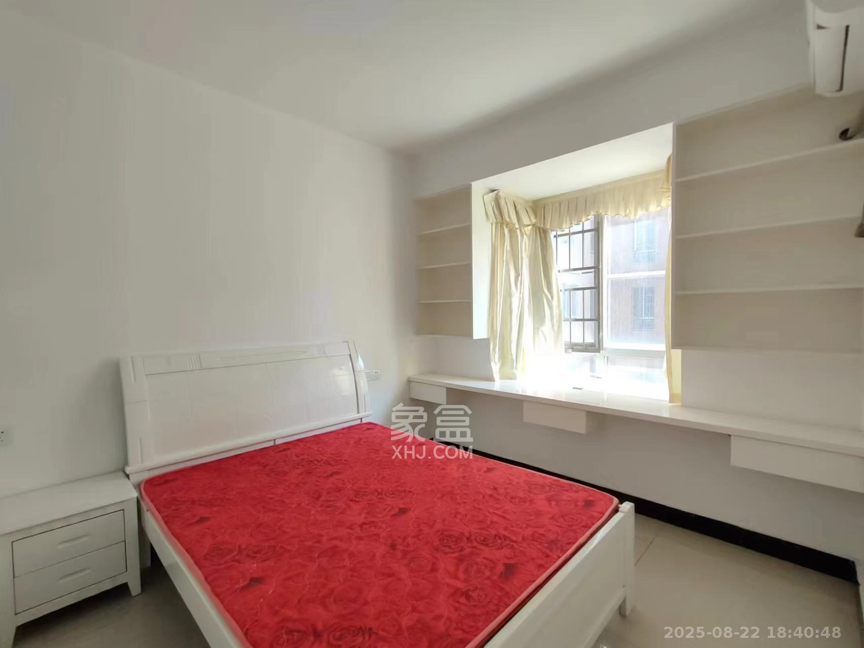 恒广国际景园一二区 2室2厅1卫 1700.0元/月 恒广国际景园一二区 2室2厅1卫 1700.0元/月室内图