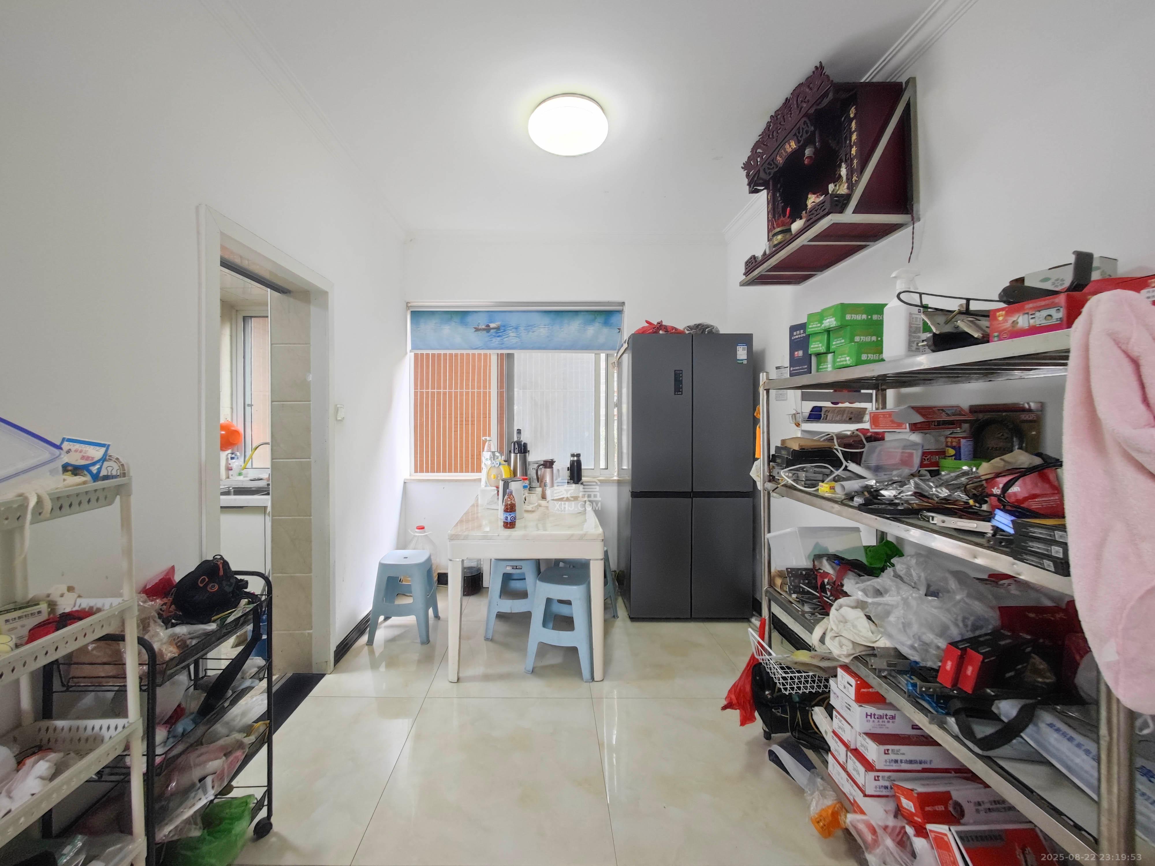 湘府十城(汇财御景湾新寓,汇财国际)  3室2厅1卫    78.0万 湘府十城(汇财御景湾新寓,汇财国际)  3室2厅1卫    78.0万其他