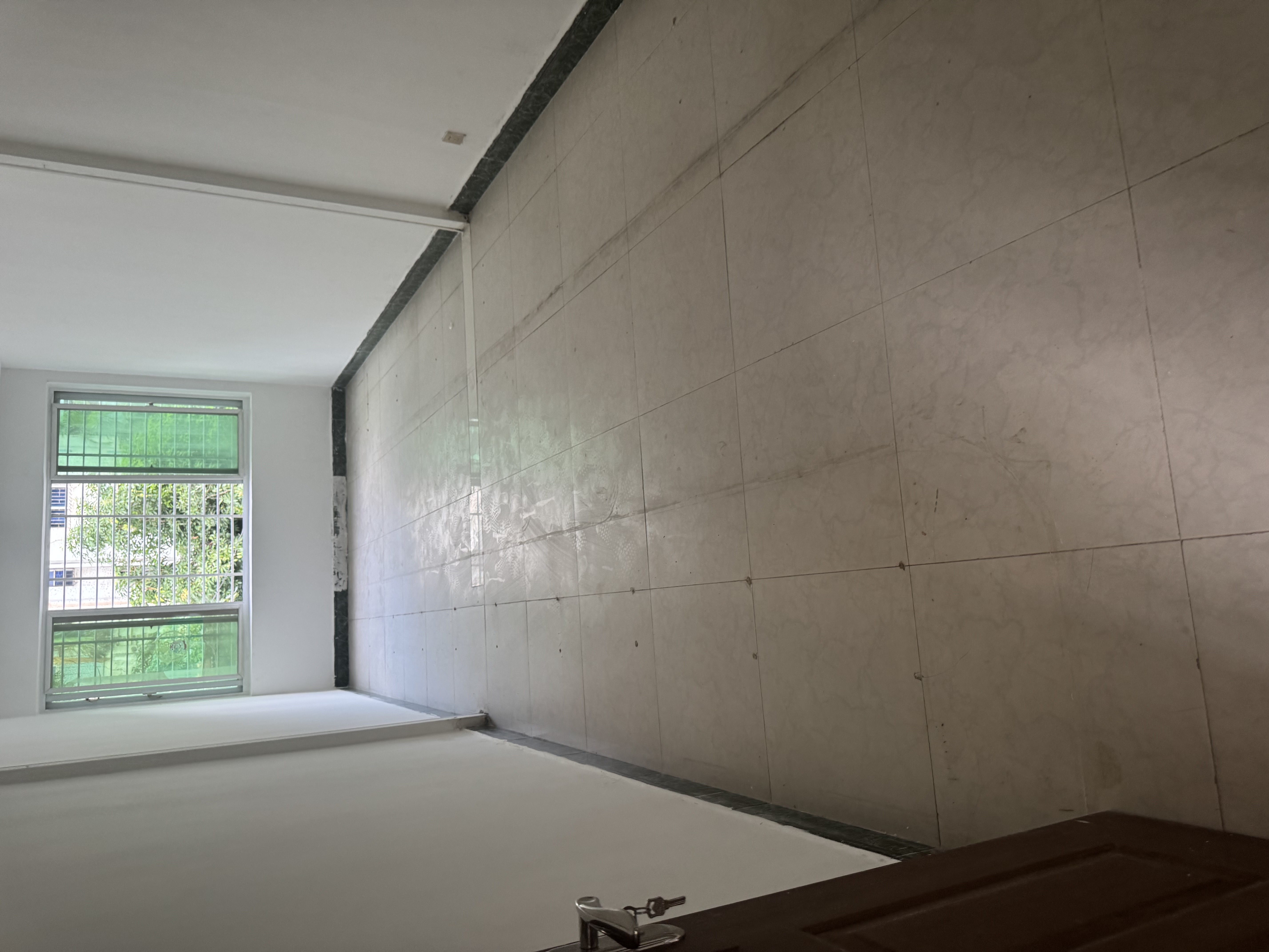 海景湾花园别墅 6室2厅5卫 15000.0元/月 海景湾花园别墅 6室2厅5卫 15000.0元/月户型图