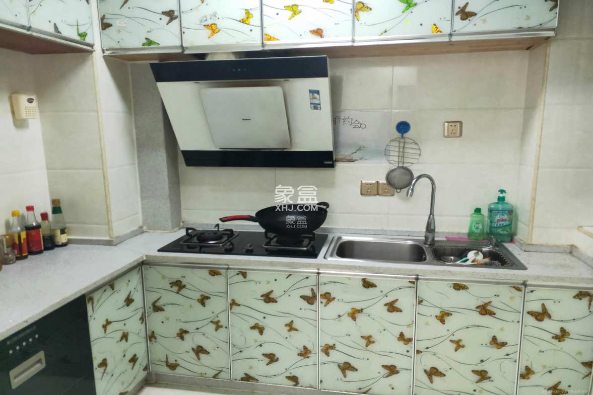 昌和商业中心/昌和国际 2室2厅1卫 1600.0元/月 昌和商业中心/昌和国际 2室2厅1卫 1600.0元/月室内图