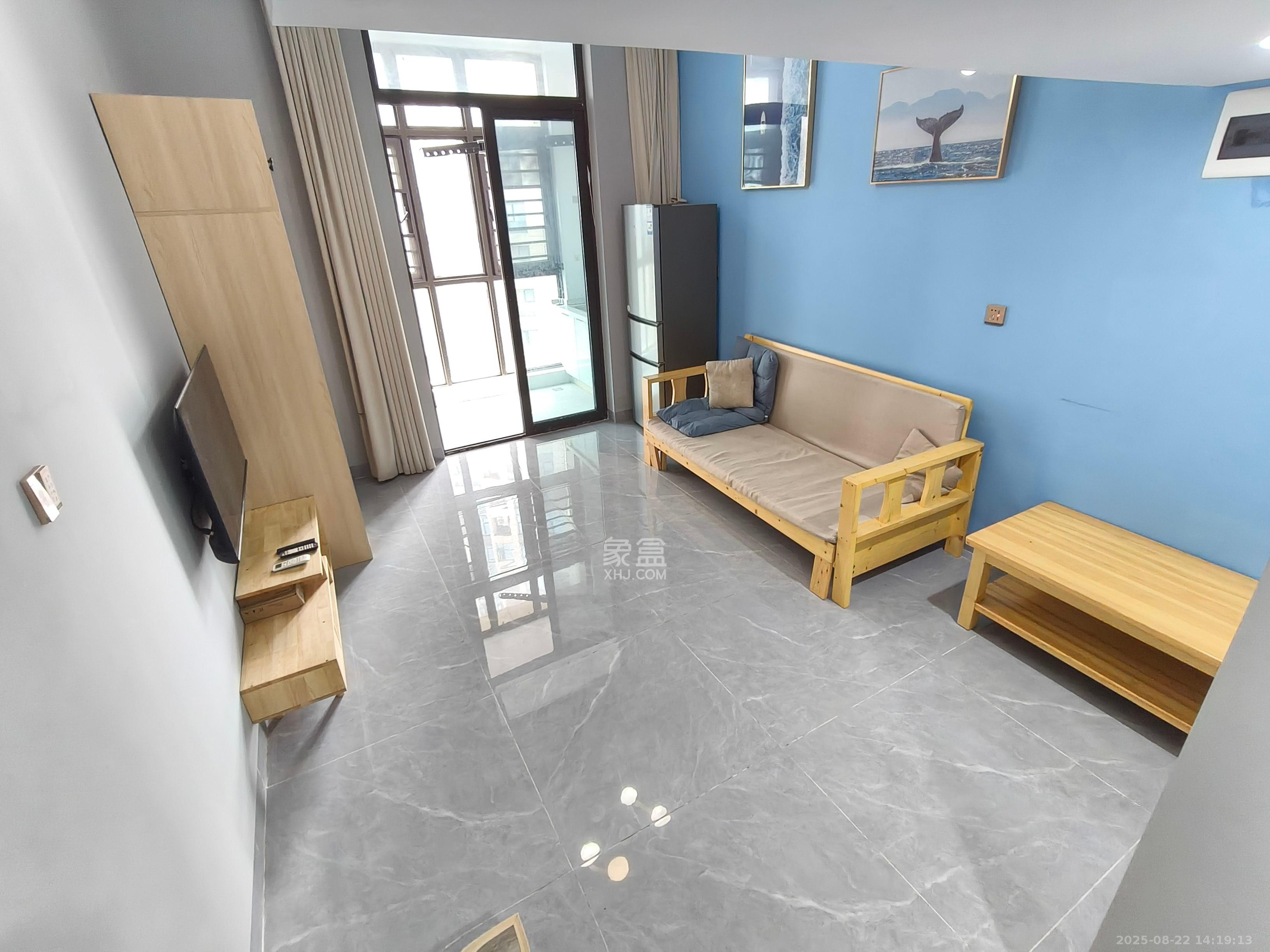 明昇壹城(明昇时代广场)二期  1室1厅1卫    1600.0元/月 明昇壹城(明昇时代广场)二期  1室1厅1卫    1600.0元/月