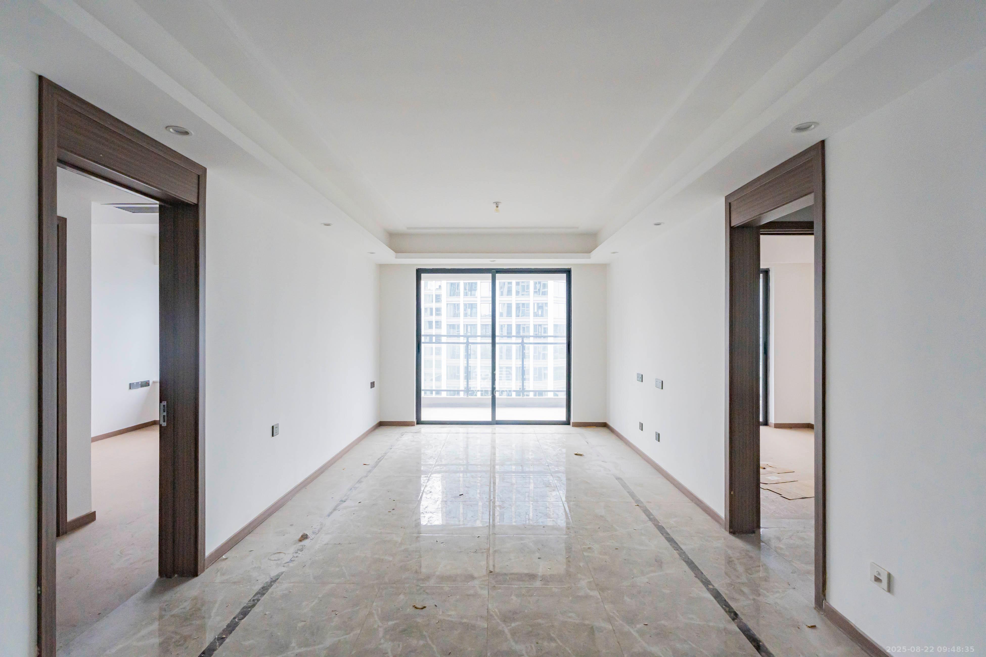 绿地V岛 3室2厅2卫 3800.0元/月 绿地V岛 3室2厅2卫 3800.0元/月室内图